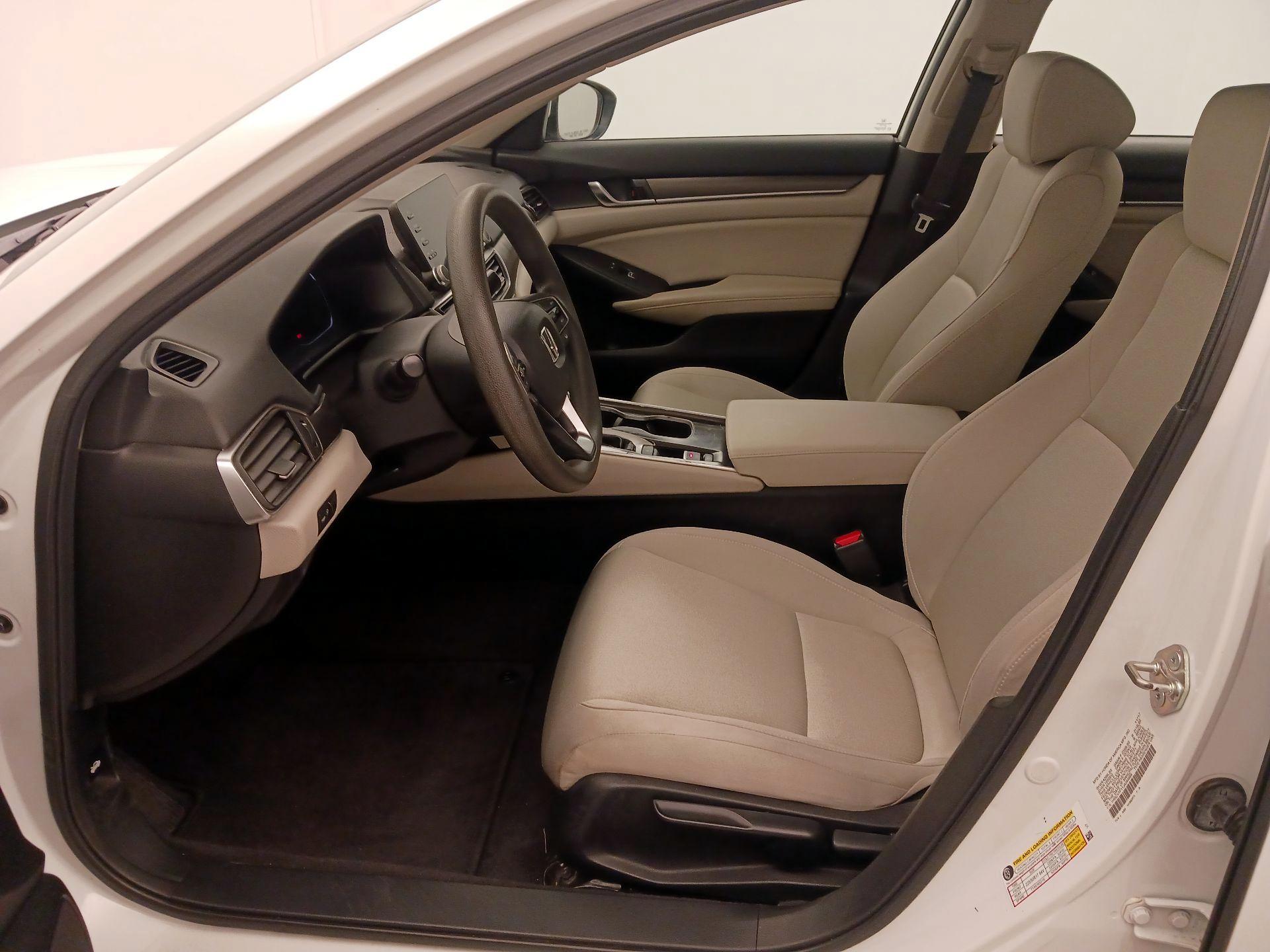 Thumbnail: 2018 Honda Accord - 11