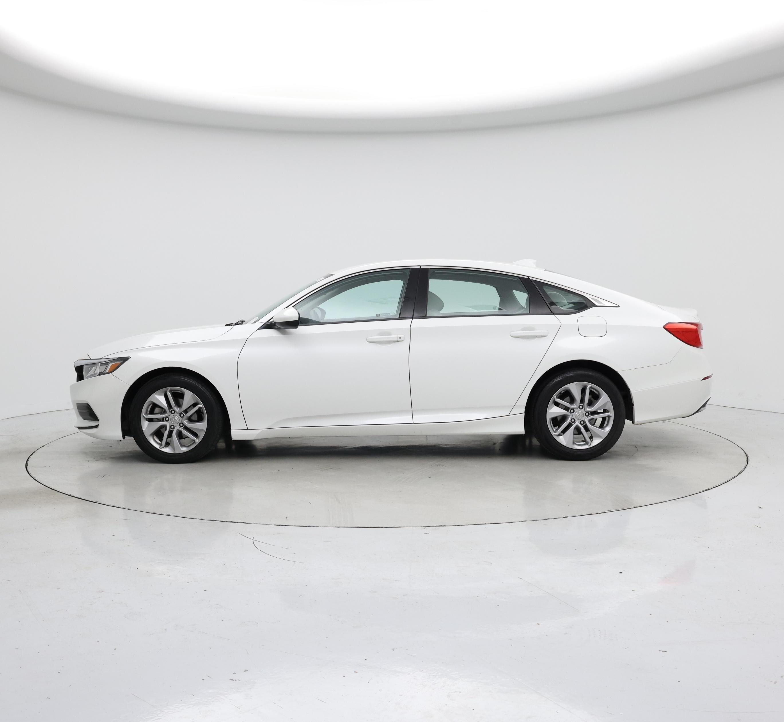 Thumbnail: 2018 Honda Accord - 3