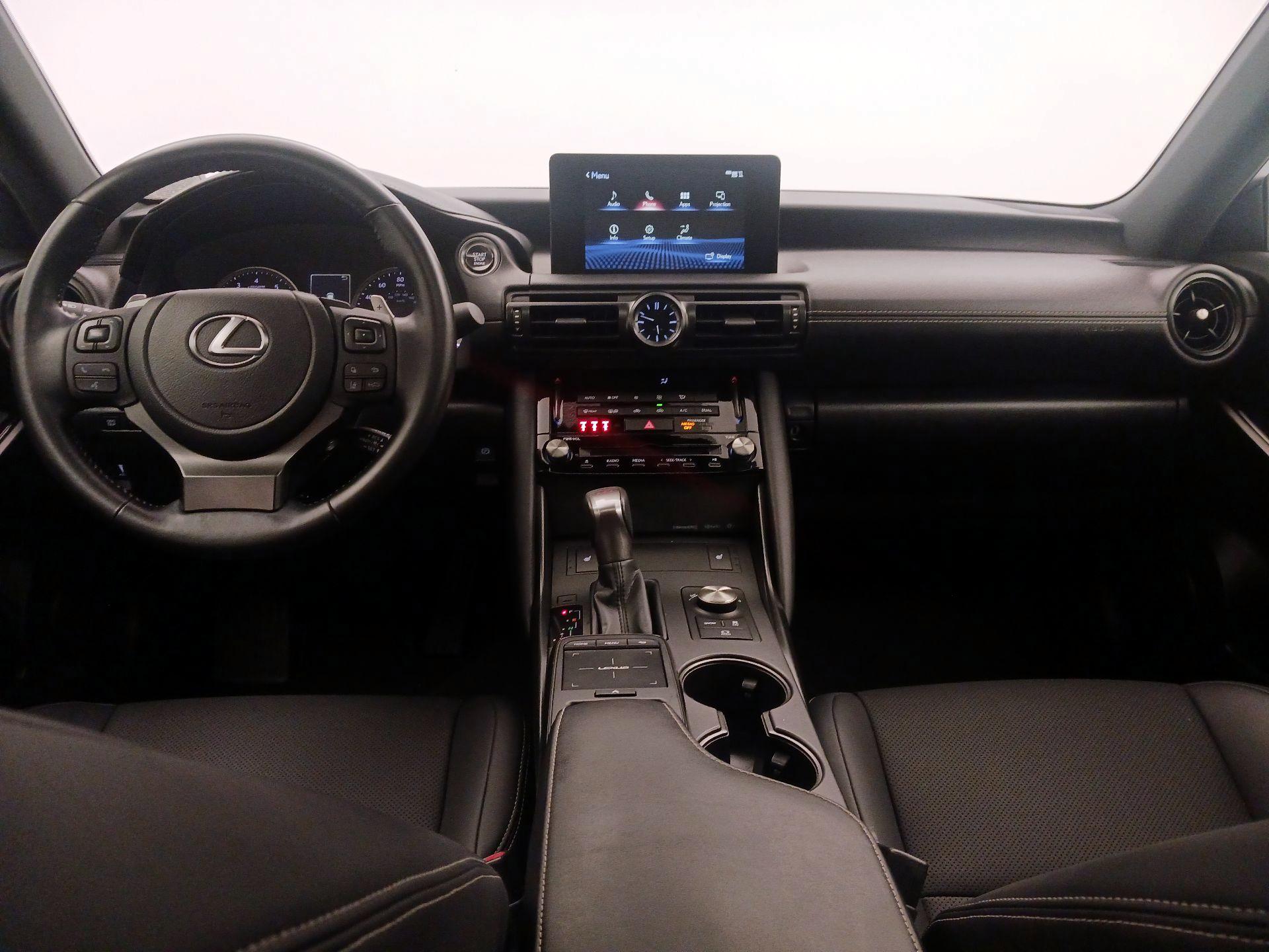 Thumbnail: 2024 Lexus IS - 9
