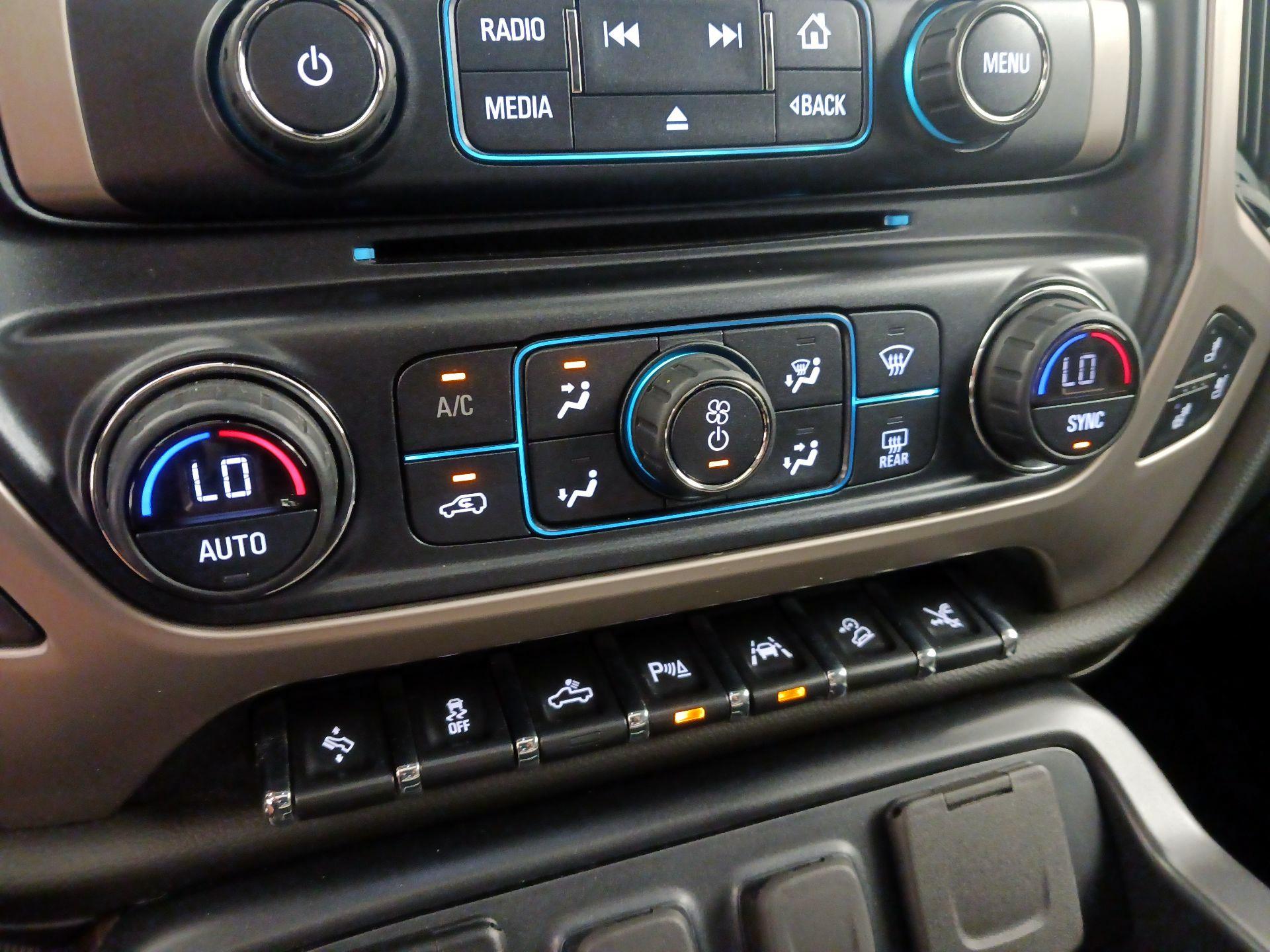 Thumbnail: 2018 GMC Sierra 1500 - 16