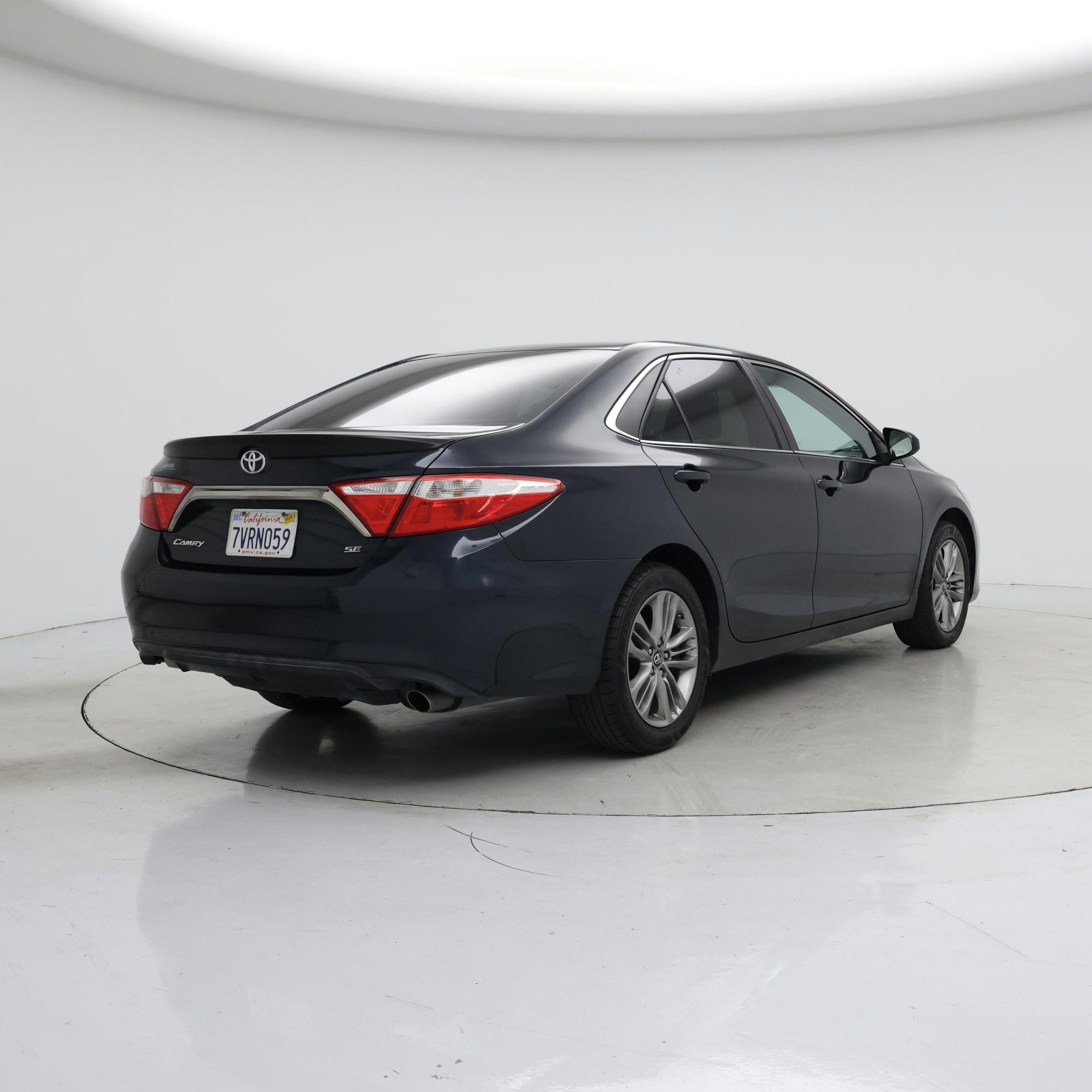 Thumbnail: 2017 Toyota Camry - 8