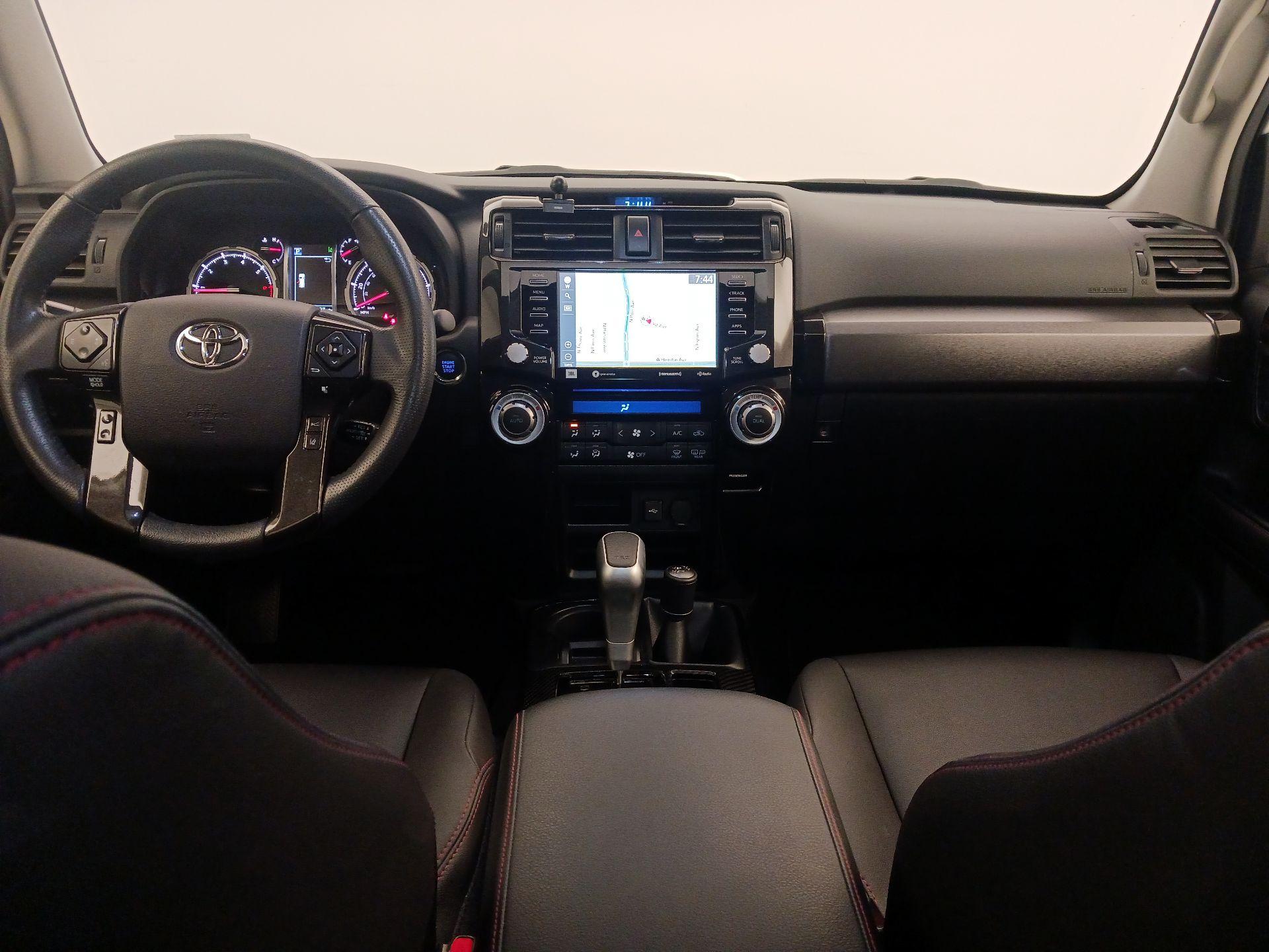 Thumbnail: 2020 Toyota 4Runner - 9