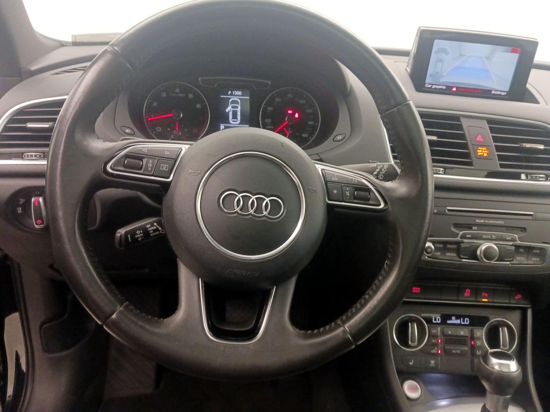 Thumbnail: 2018 Audi Q3 - 10