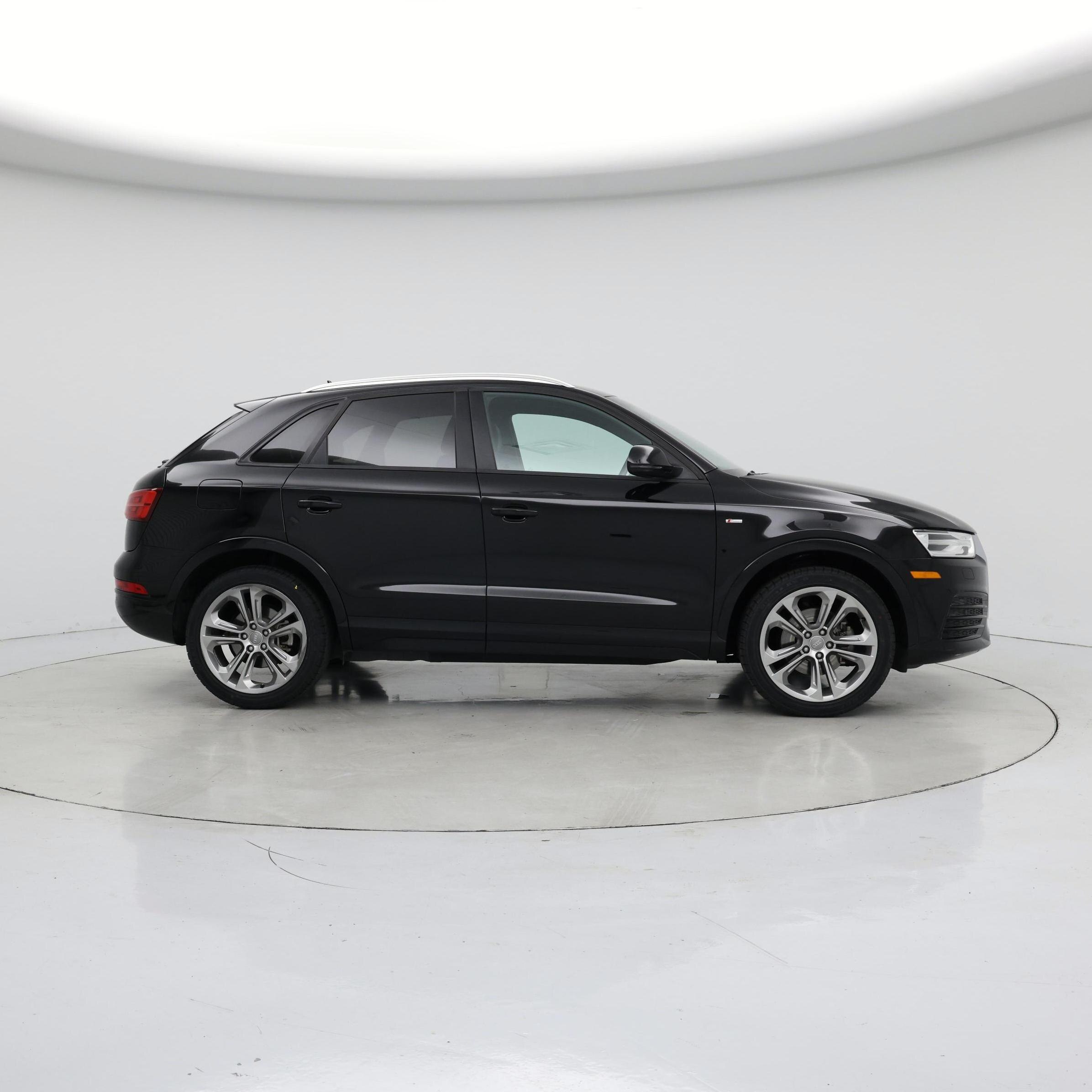 Thumbnail: 2018 Audi Q3 - 7