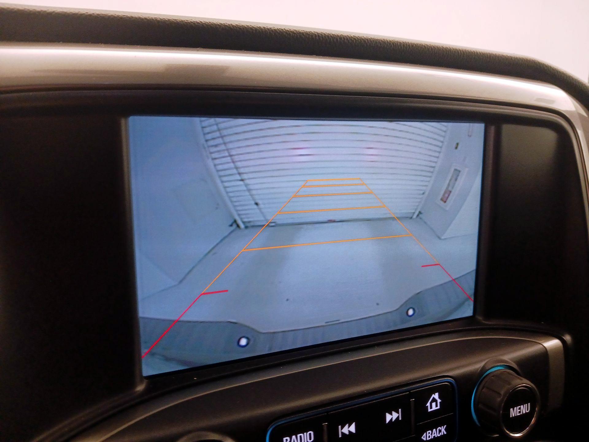 Thumbnail: 2015 Chevrolet Silverado 1500 - 14