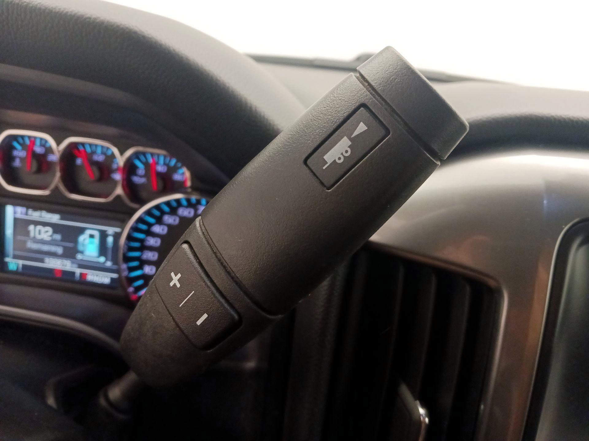 Thumbnail: 2015 Chevrolet Silverado 1500 - 17