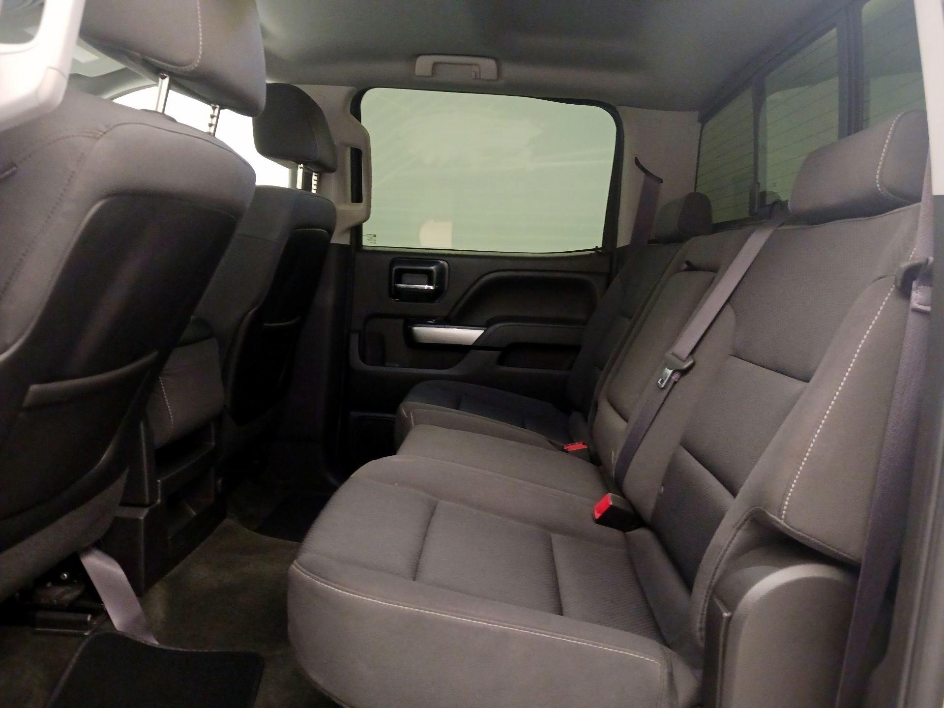 Thumbnail: 2015 Chevrolet Silverado 1500 - 19