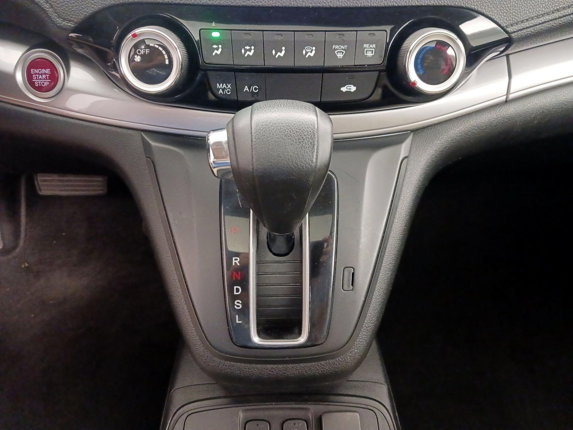 Thumbnail: 2015 Honda CR-V - 17