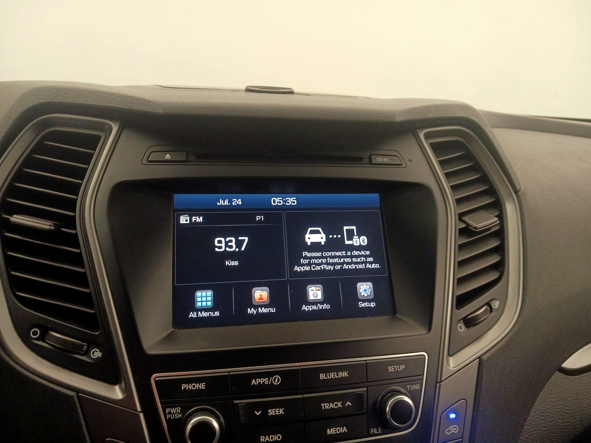 Thumbnail: 2017 Hyundai Santa Fe - 15