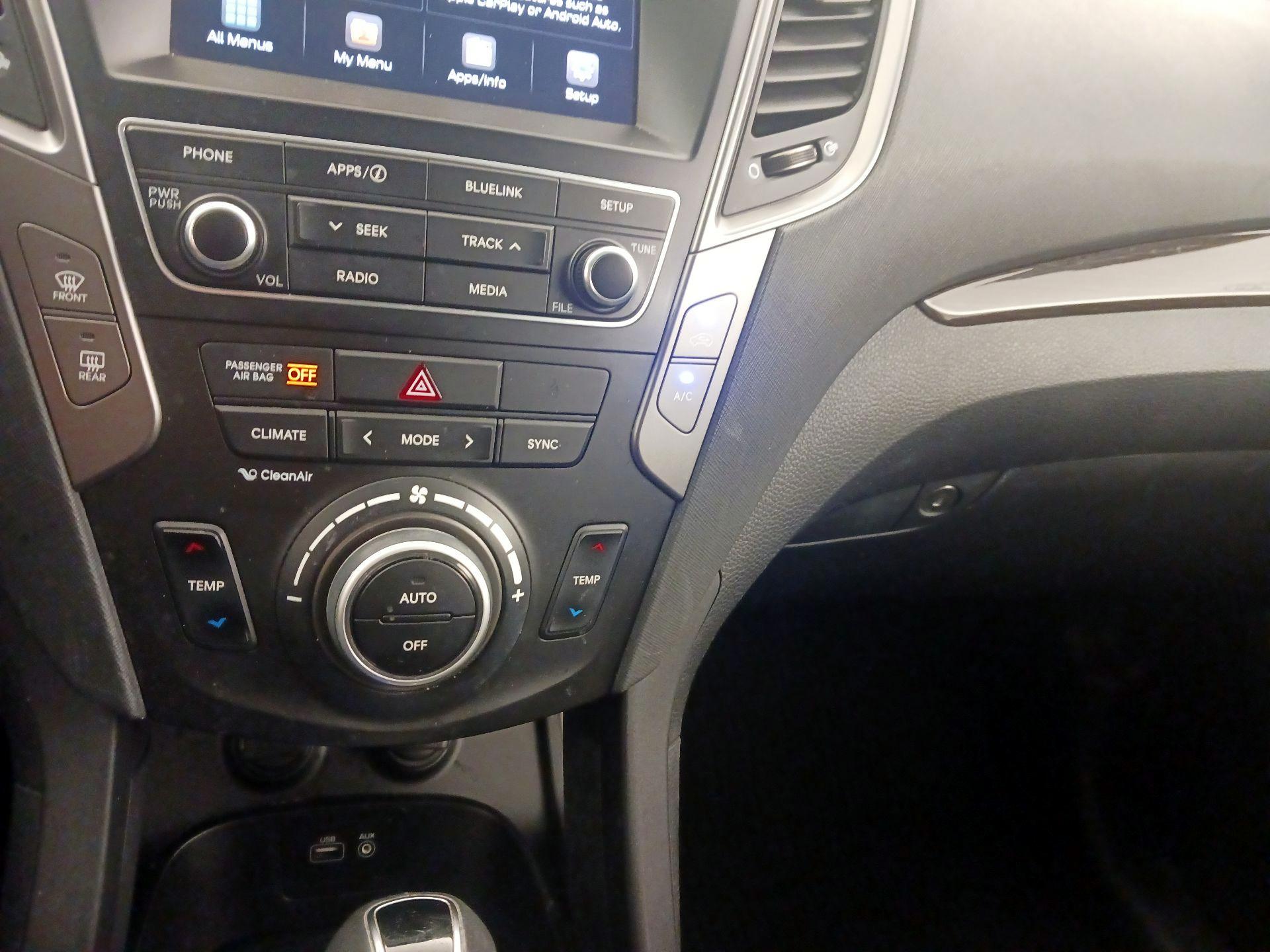 Thumbnail: 2017 Hyundai Santa Fe - 16