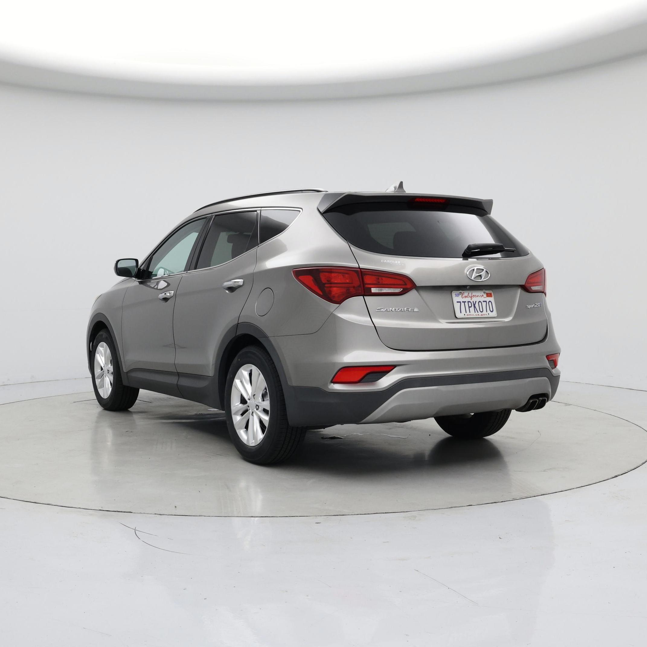 Thumbnail: 2017 Hyundai Santa Fe - 2