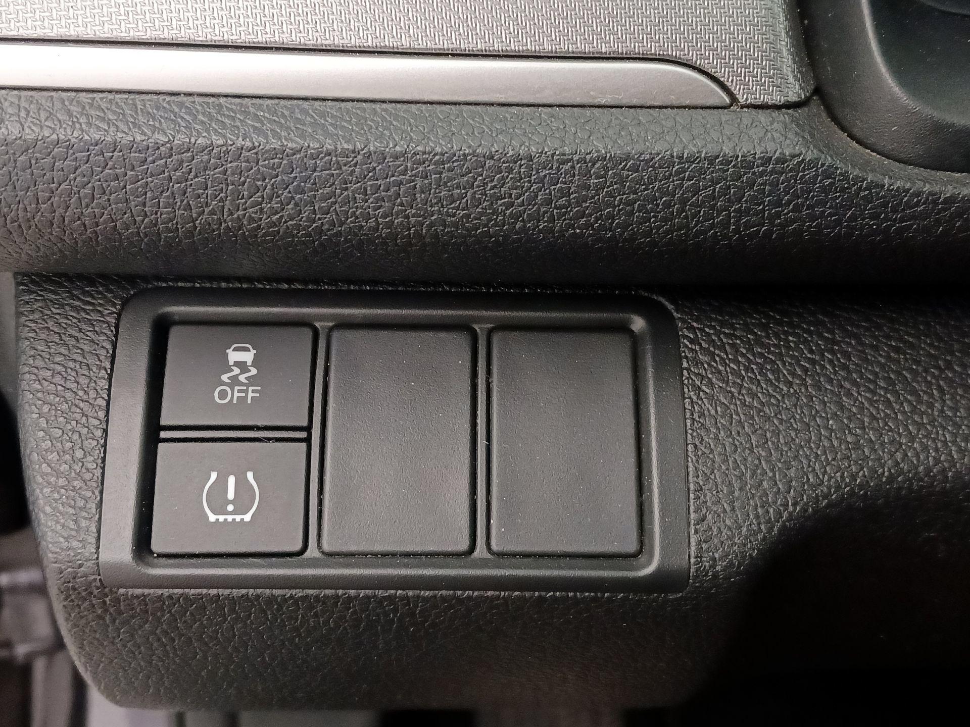 Thumbnail: 2016 Honda Civic - 13