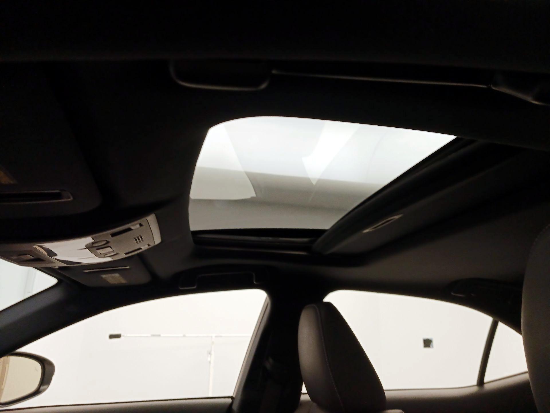Thumbnail: 2015 Lexus IS - 19