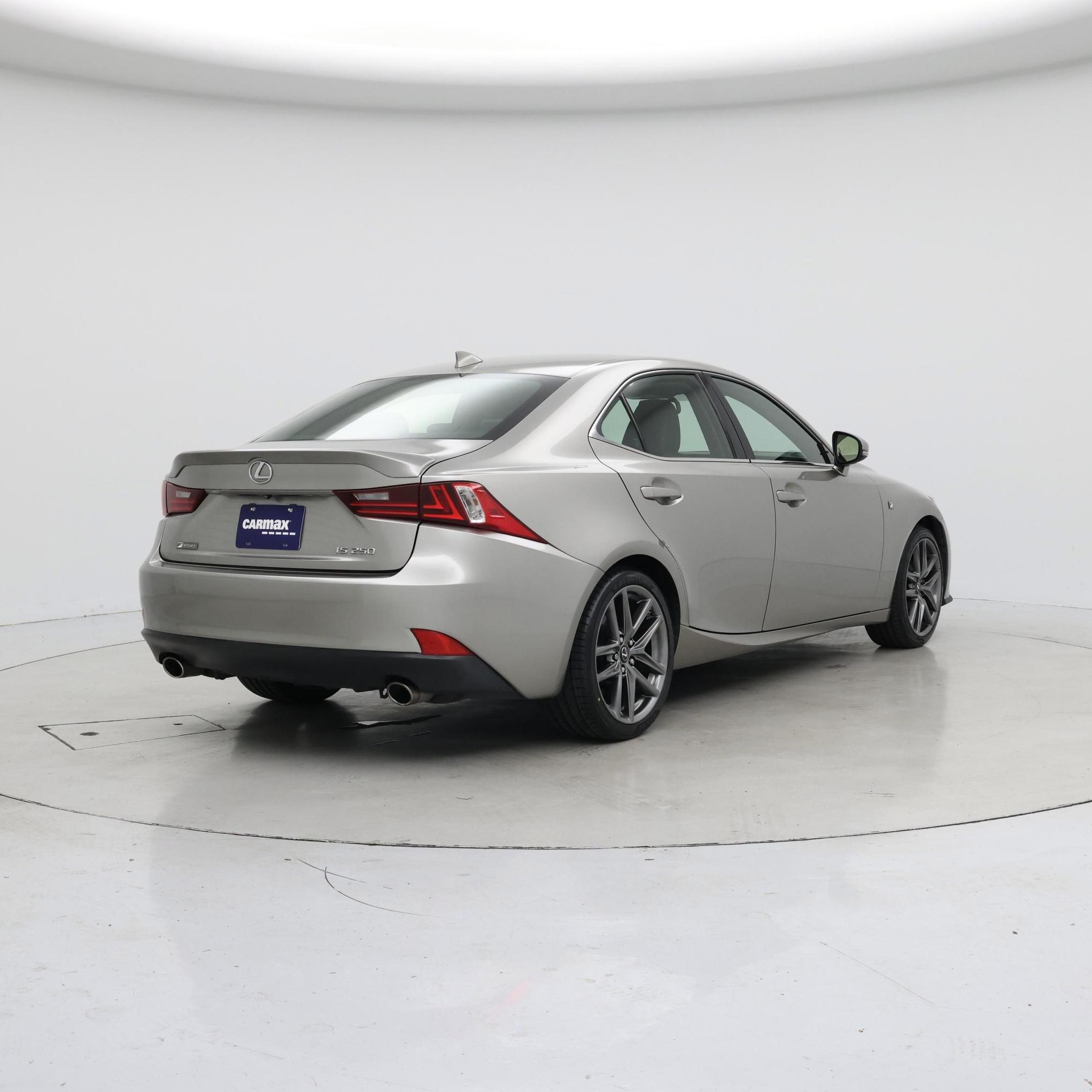 Thumbnail: 2015 Lexus IS - 8