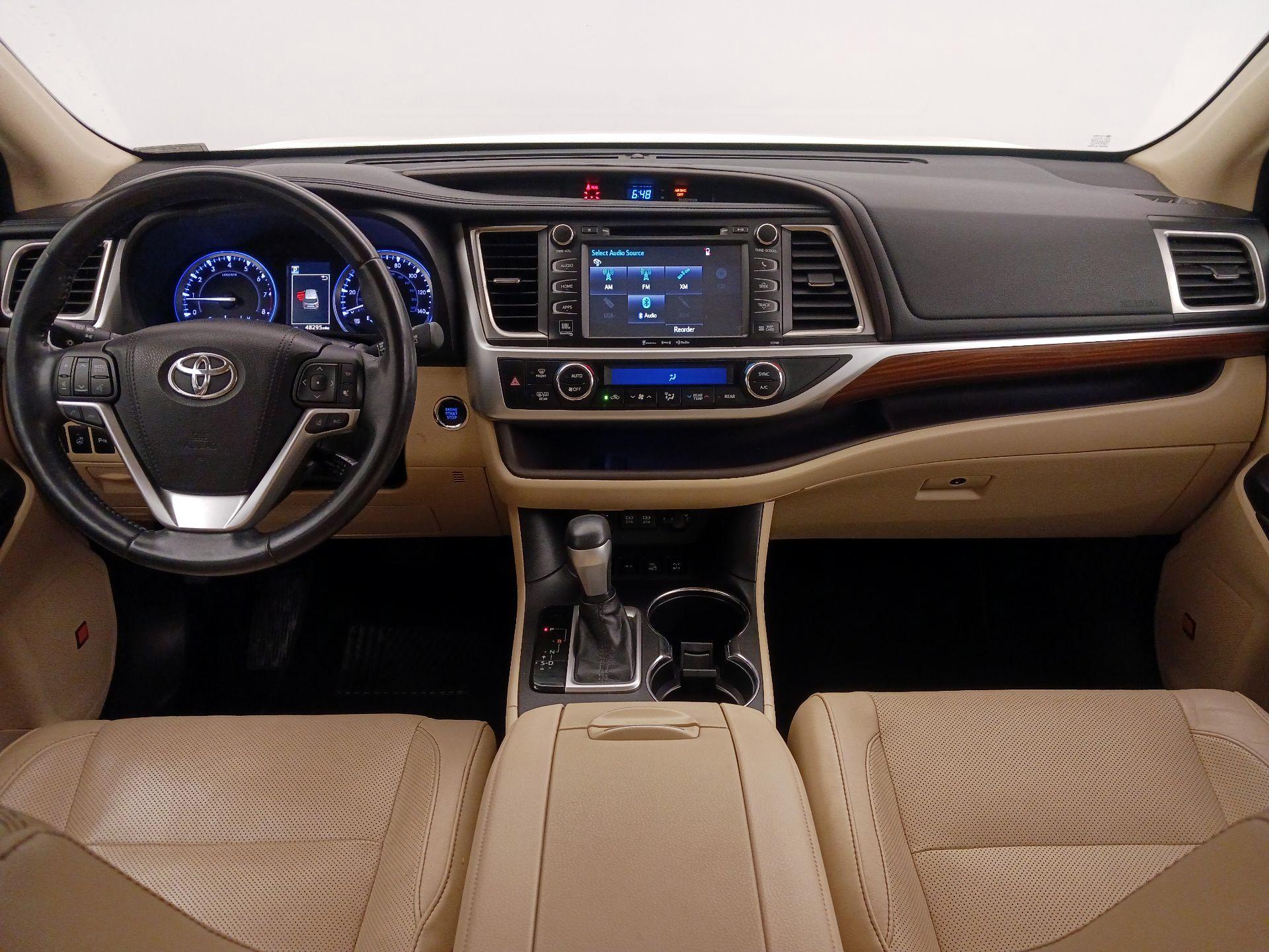 Thumbnail: 2018 Toyota Highlander - 9