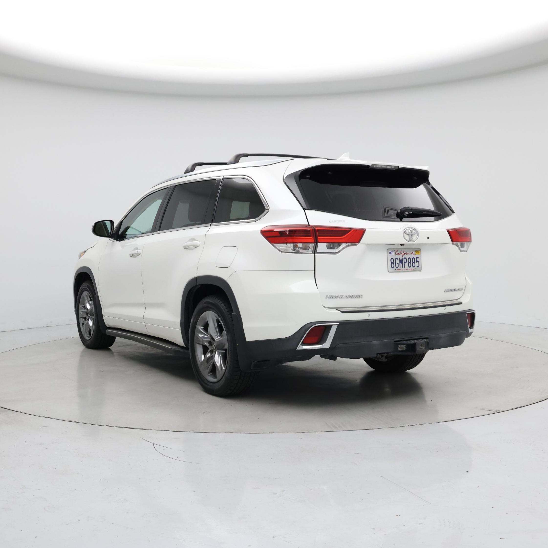 Thumbnail: 2018 Toyota Highlander - 2