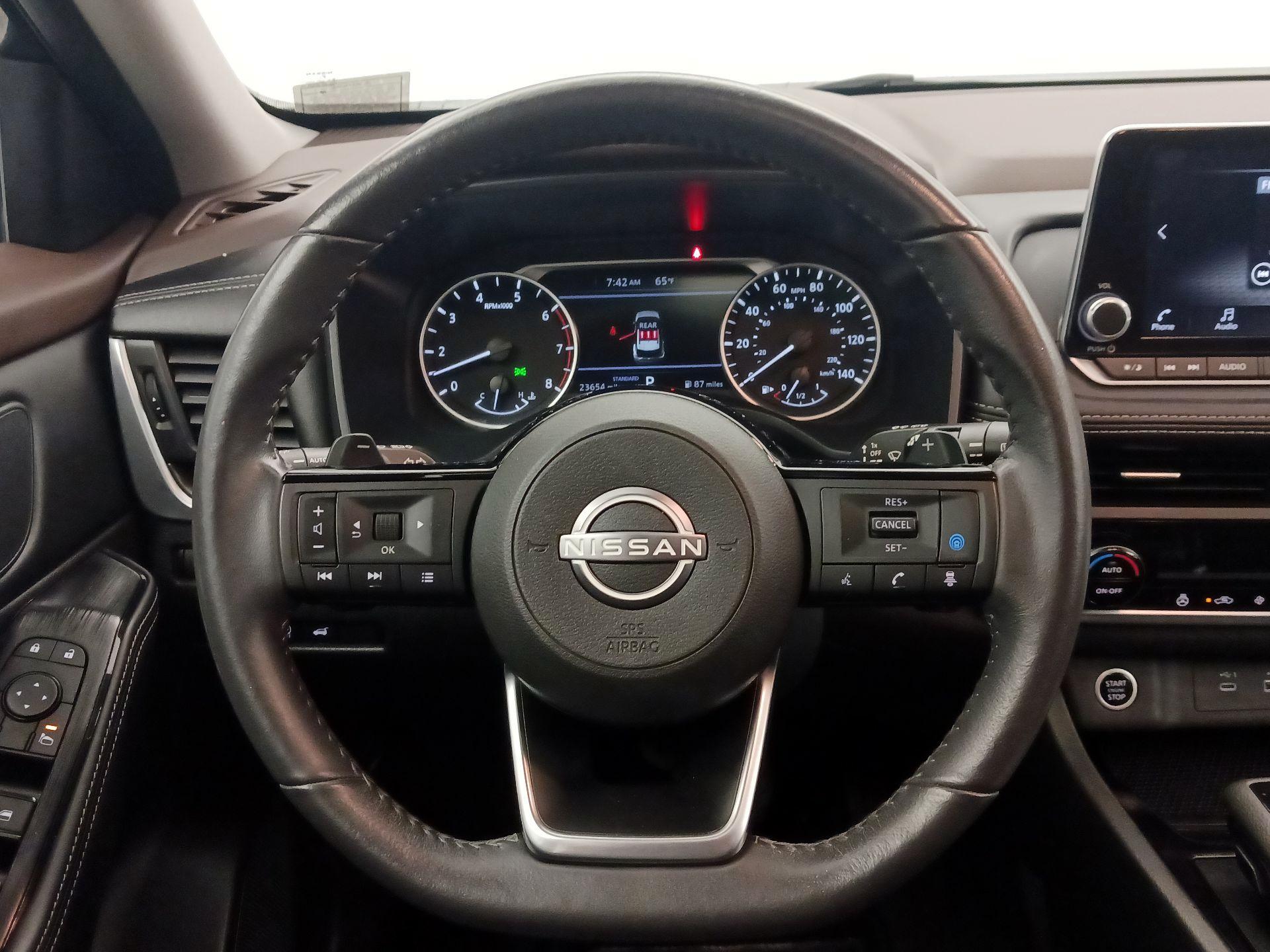 Thumbnail: 2023 Nissan Rogue - 10