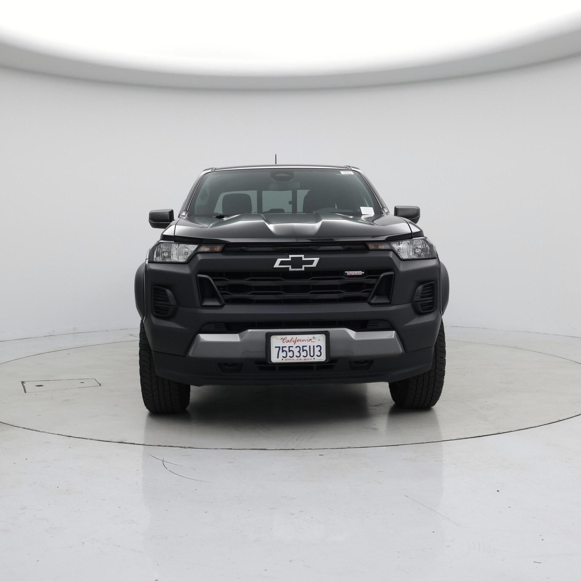 Thumbnail: 2023 Chevrolet Colorado - 5