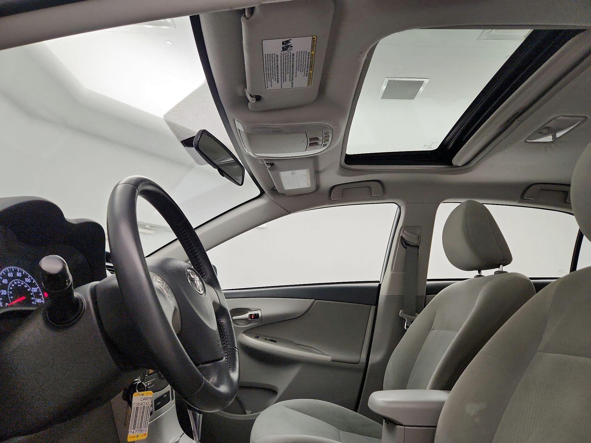 Thumbnail: 2013 Toyota Corolla - 18