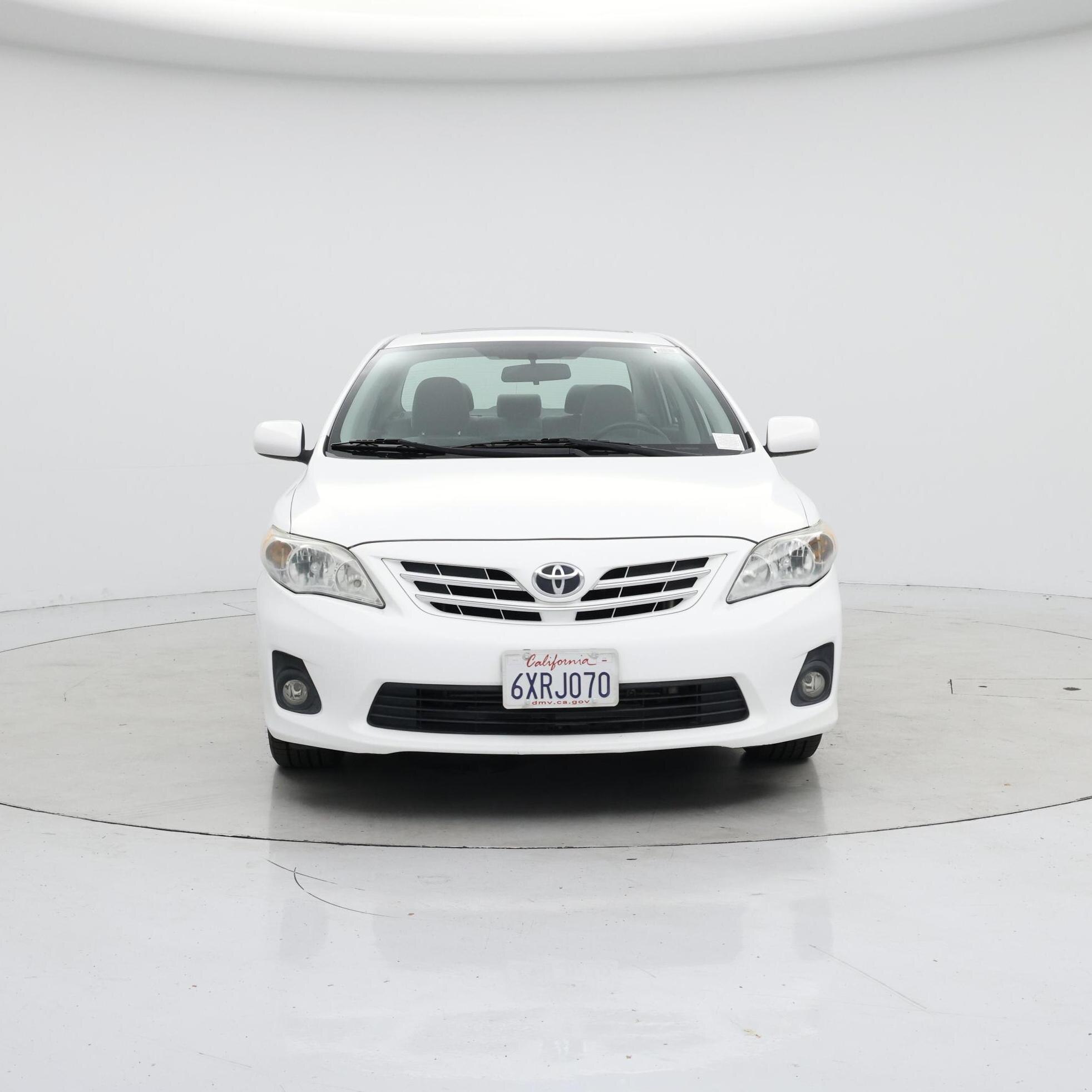 Thumbnail: 2013 Toyota Corolla - 5
