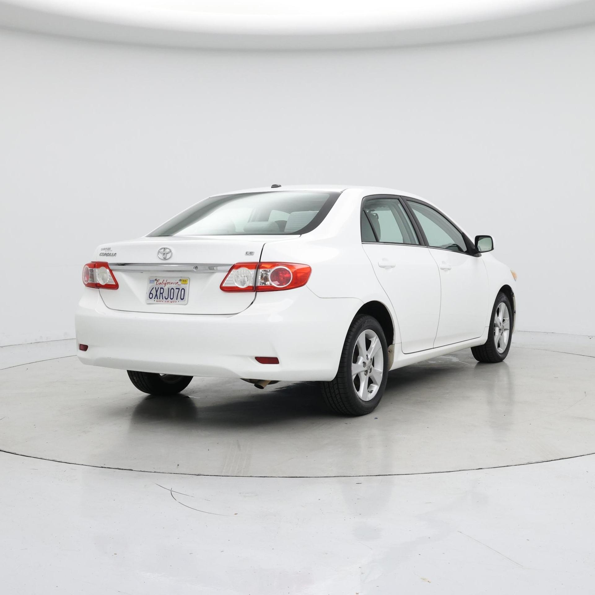Thumbnail: 2013 Toyota Corolla - 8