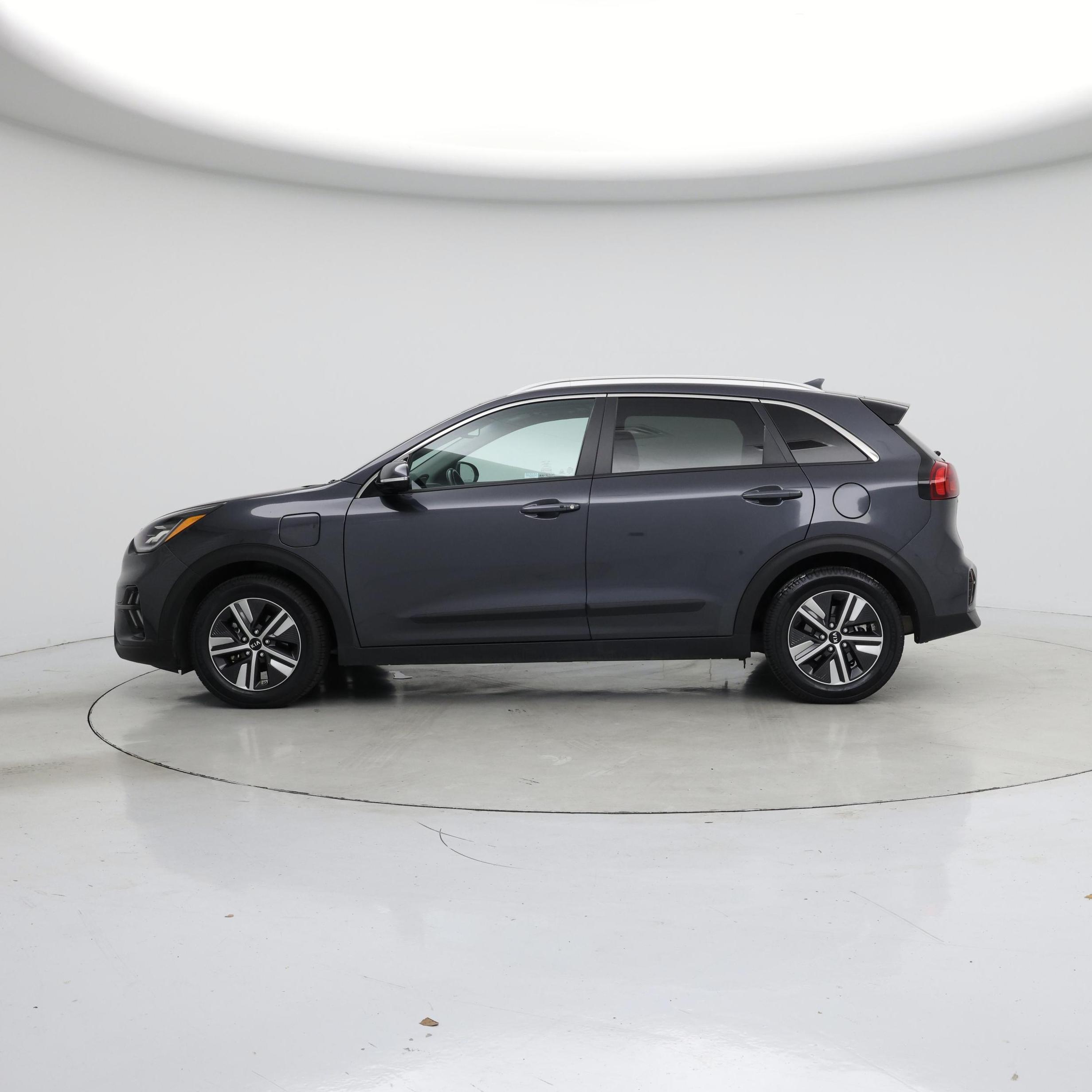 Thumbnail: 2020 Kia Niro - 3