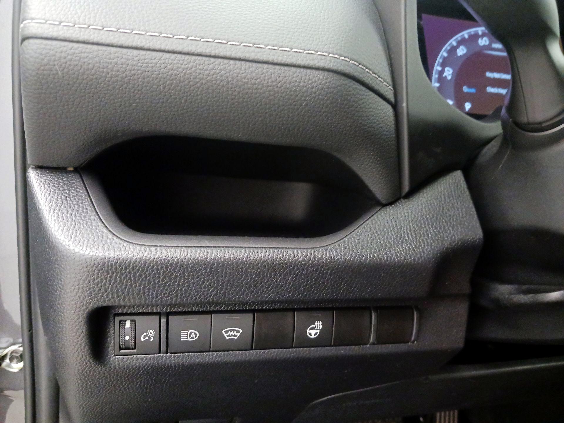 Thumbnail: 2024 Toyota RAV4 - 13