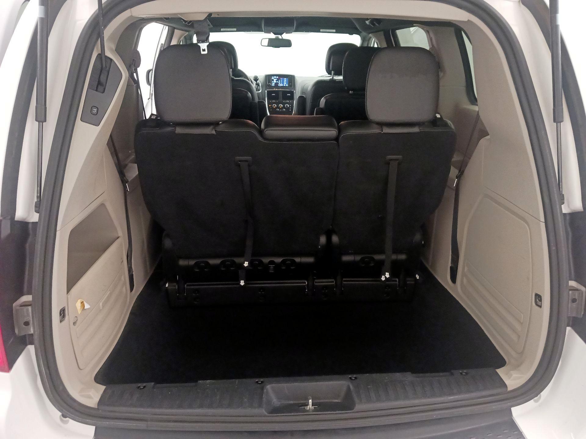 Thumbnail: 2017 Dodge Grand Caravan - 20