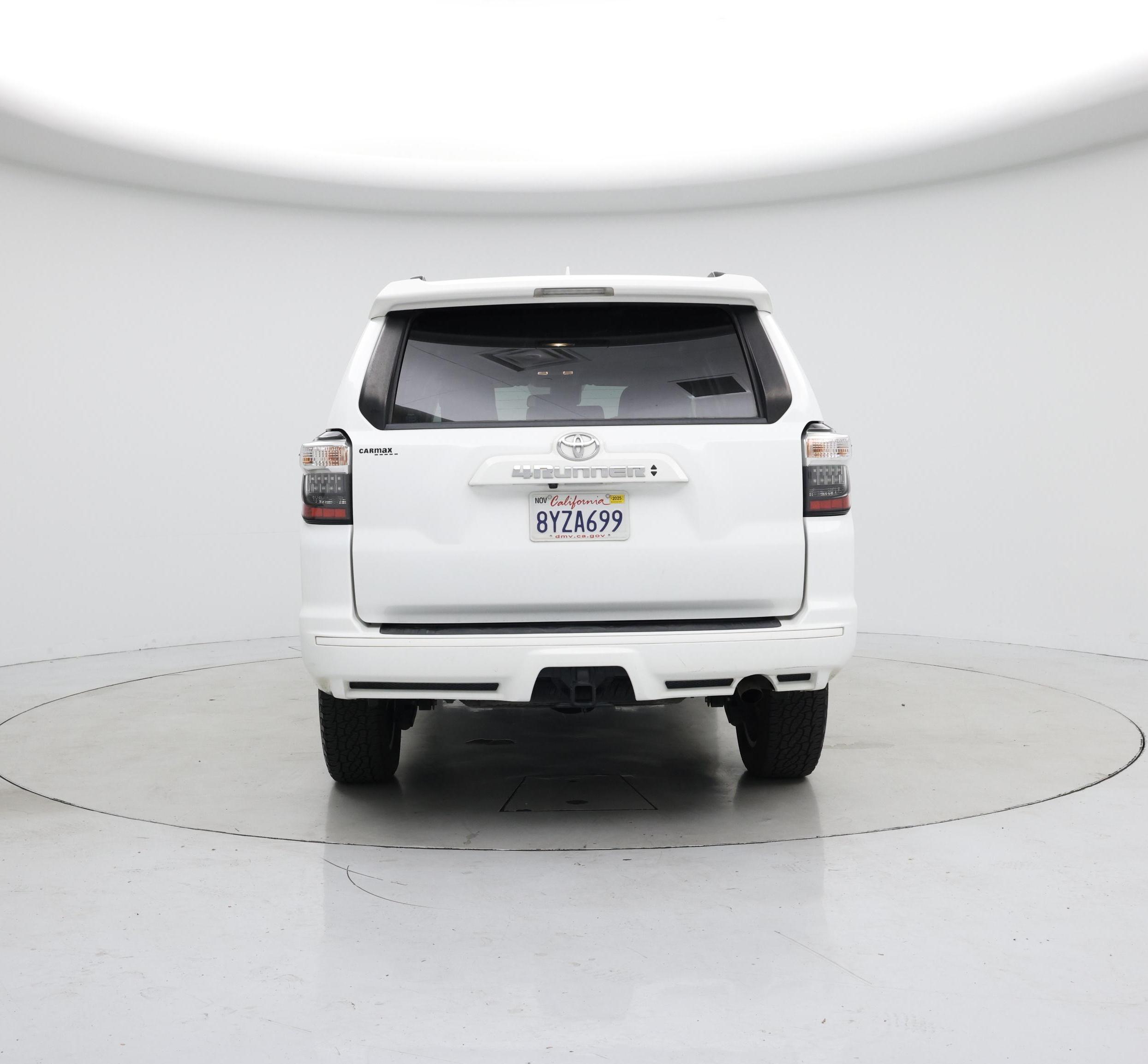 Thumbnail: 2022 Toyota 4Runner - 6