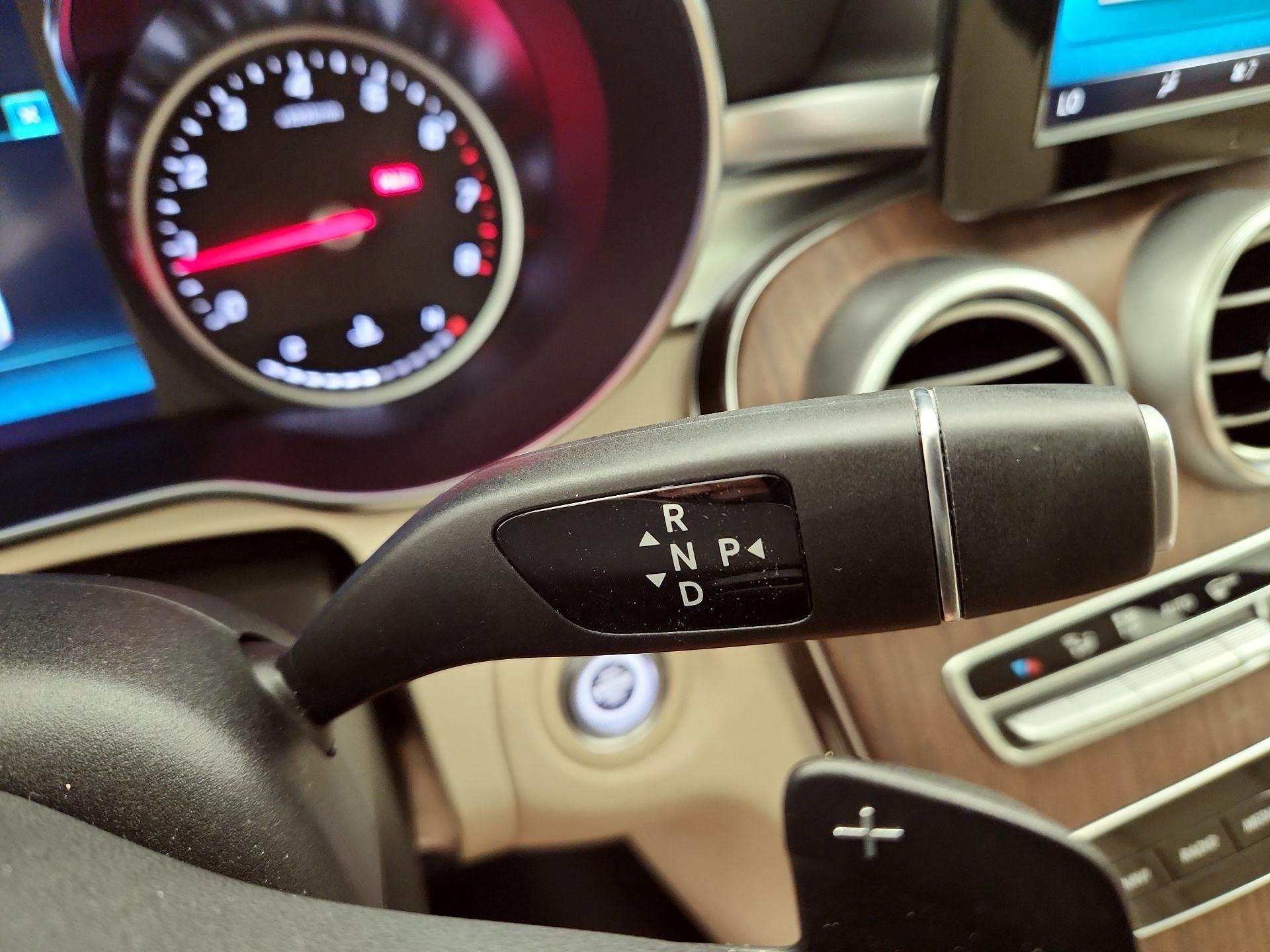 Thumbnail: 2019 Mercedes-Benz C-Class - 17