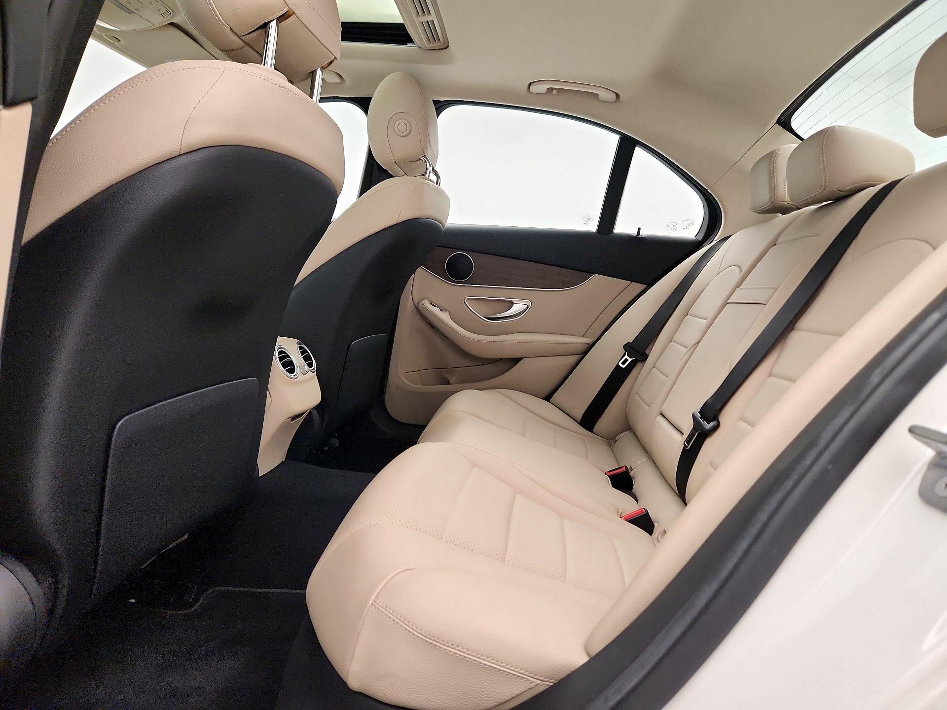 Thumbnail: 2019 Mercedes-Benz C-Class - 20