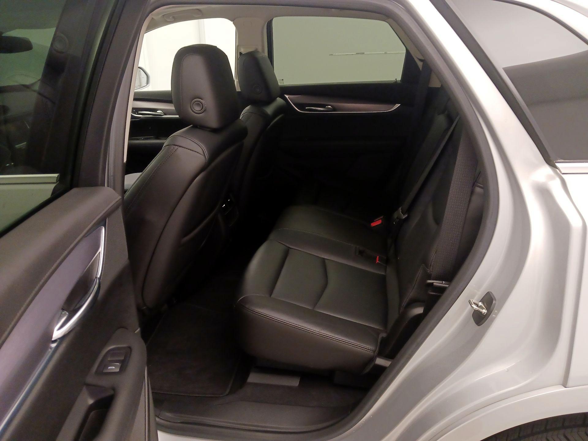 Thumbnail: 2017 Cadillac XT5 - 19