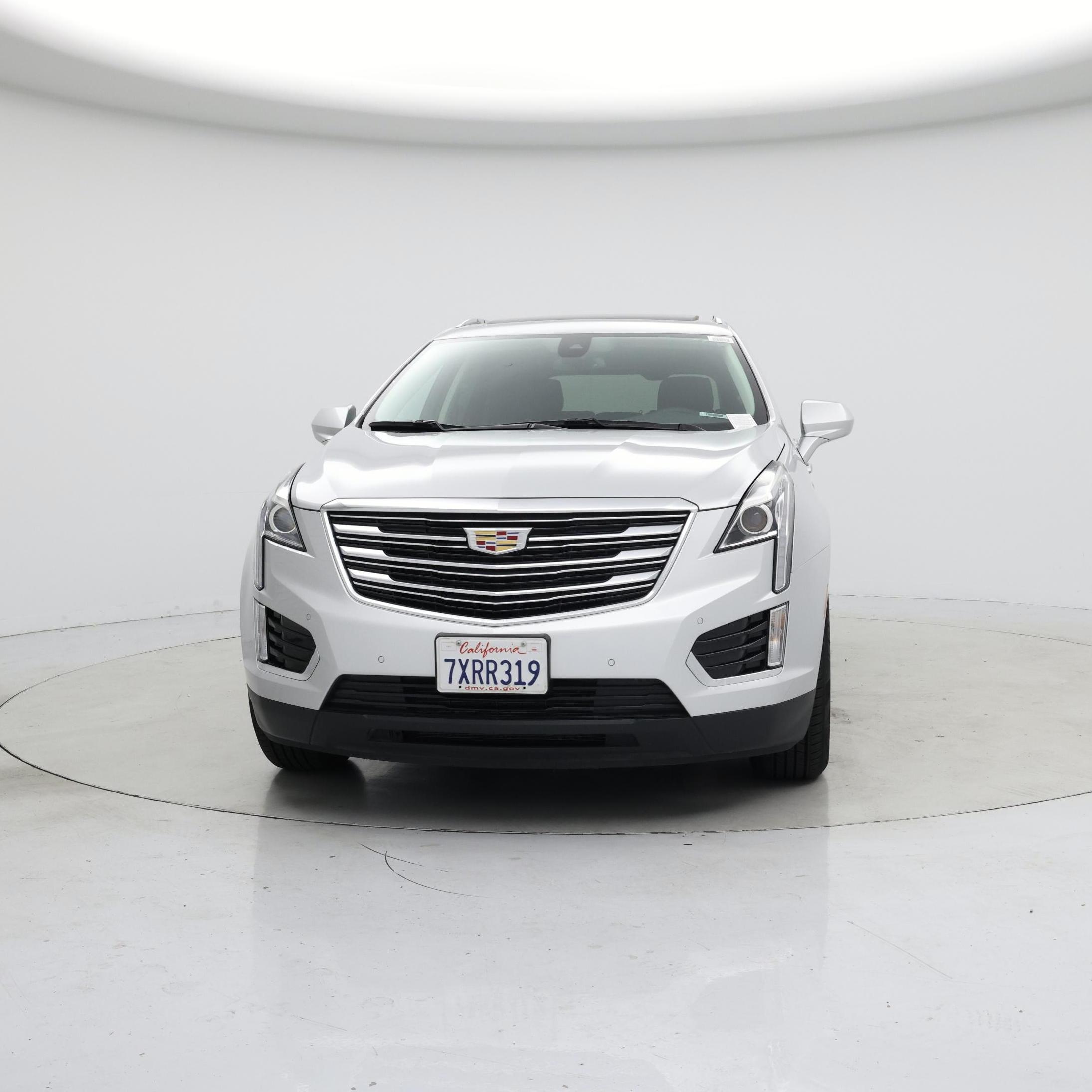 Thumbnail: 2017 Cadillac XT5 - 5