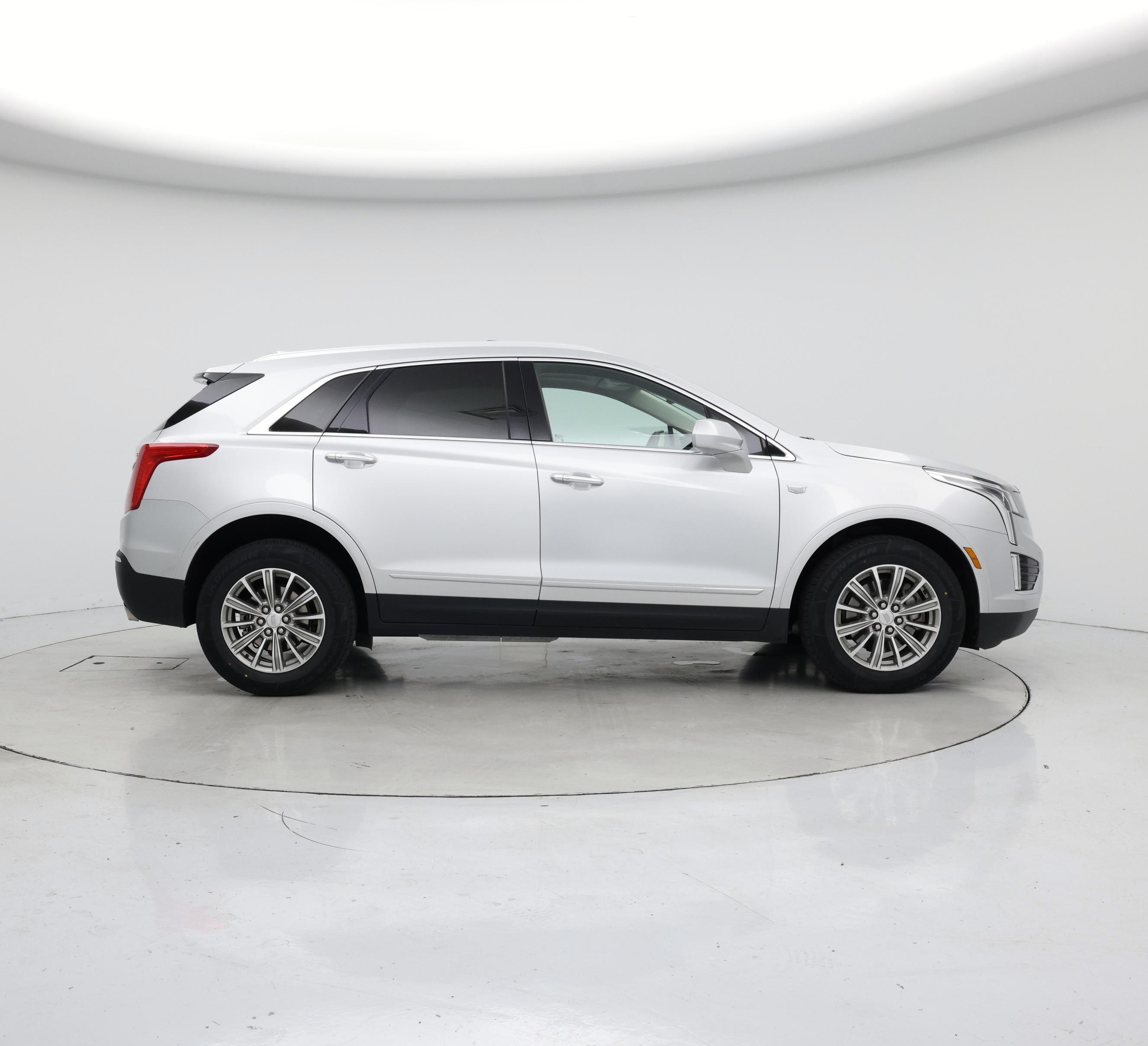 Thumbnail: 2017 Cadillac XT5 - 7