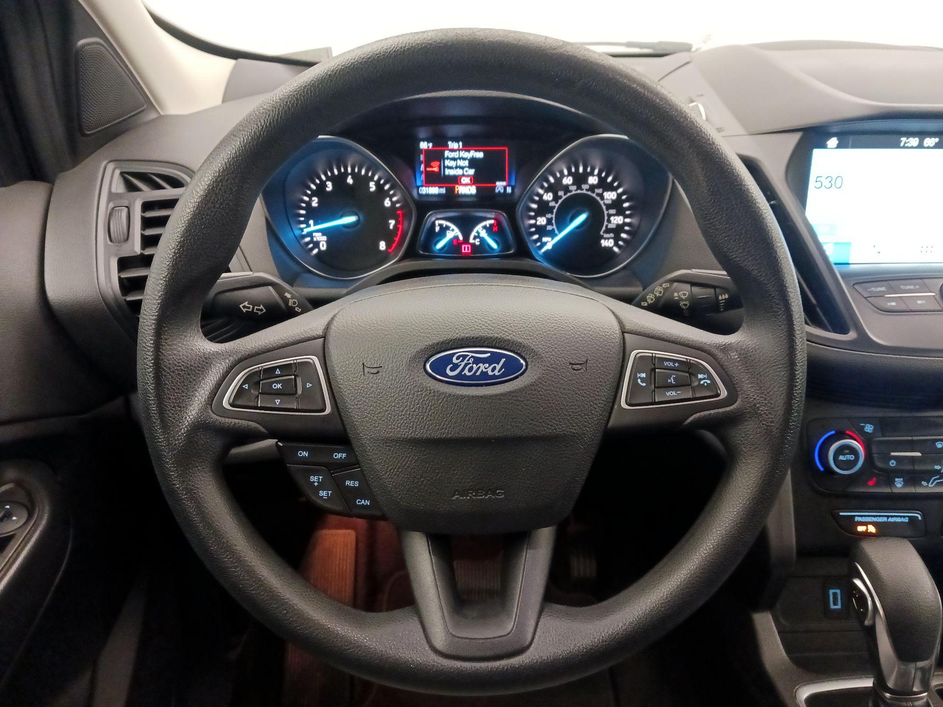 Thumbnail: 2019 Ford Escape - 10