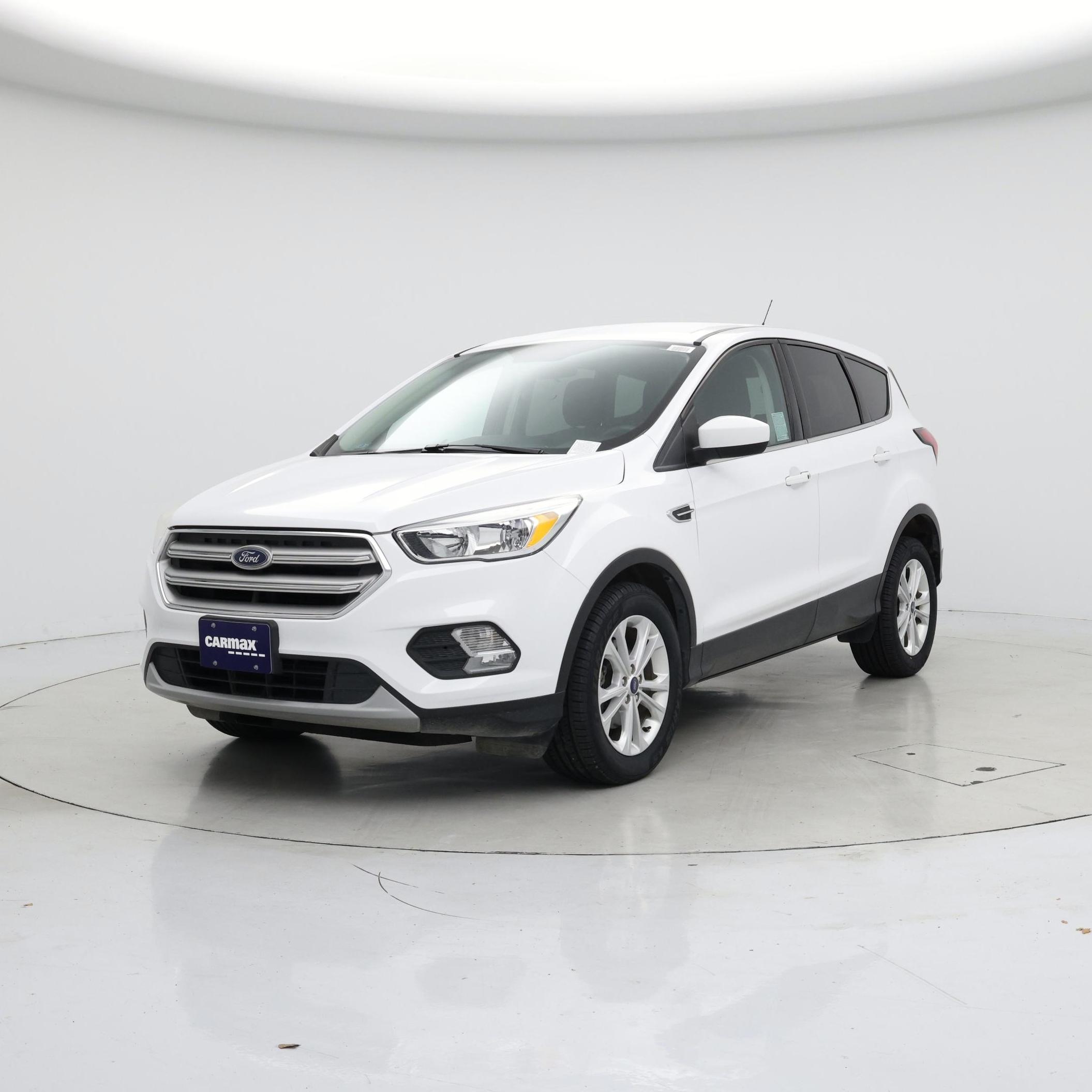 Thumbnail: 2019 Ford Escape - 4