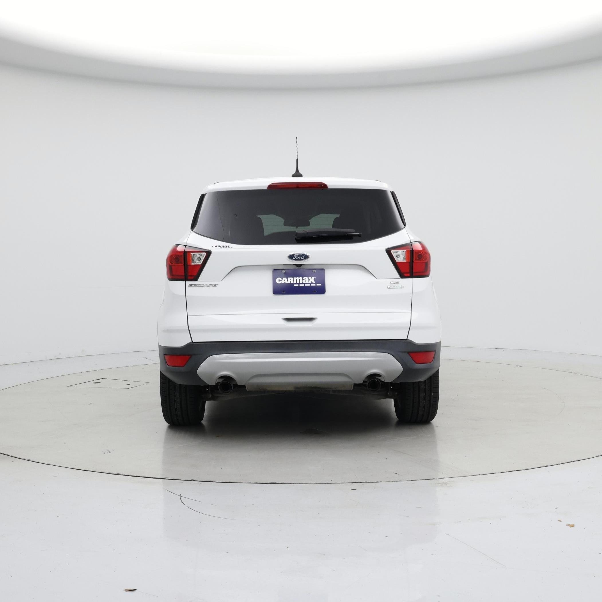 Thumbnail: 2019 Ford Escape - 6