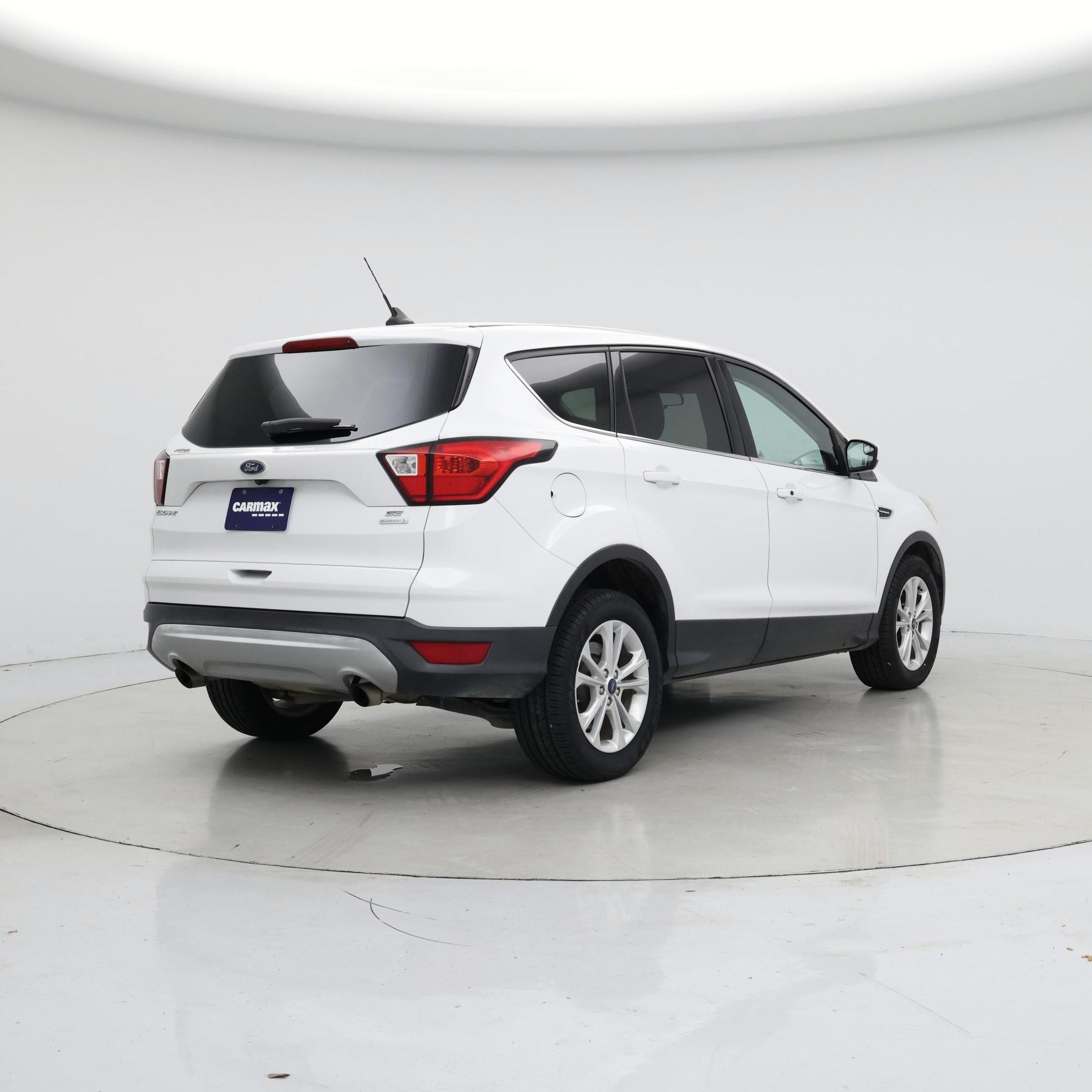 Thumbnail: 2019 Ford Escape - 8