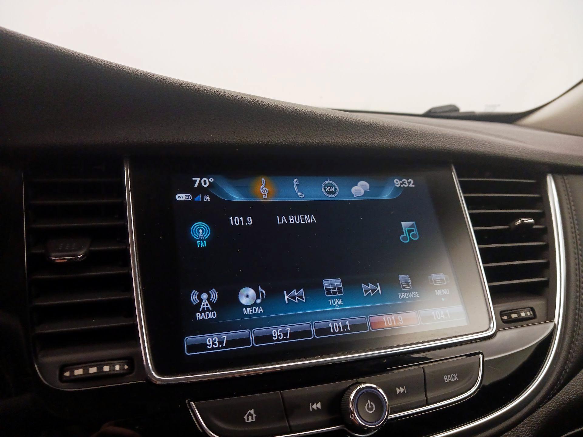 Thumbnail: 2018 Buick Encore - 15