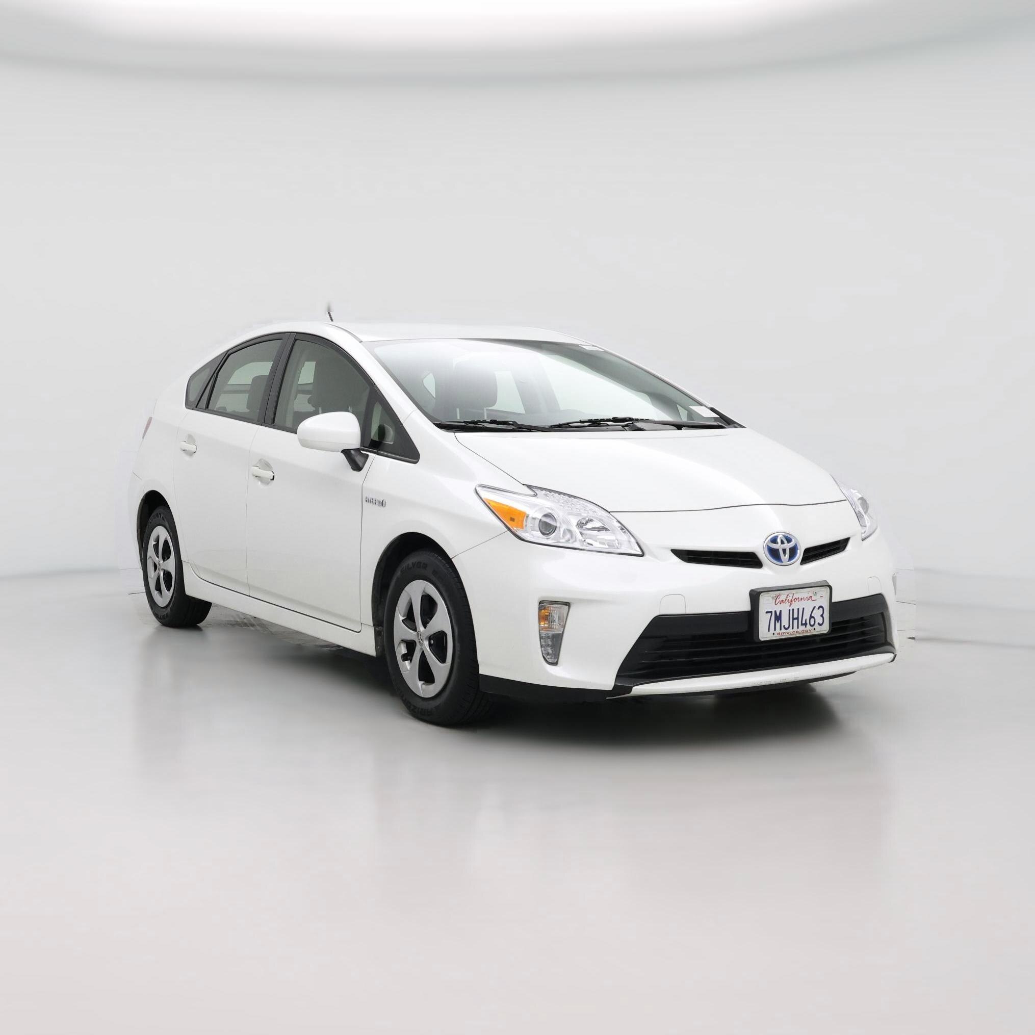 Thumbnail: 2015 Toyota Prius - 1