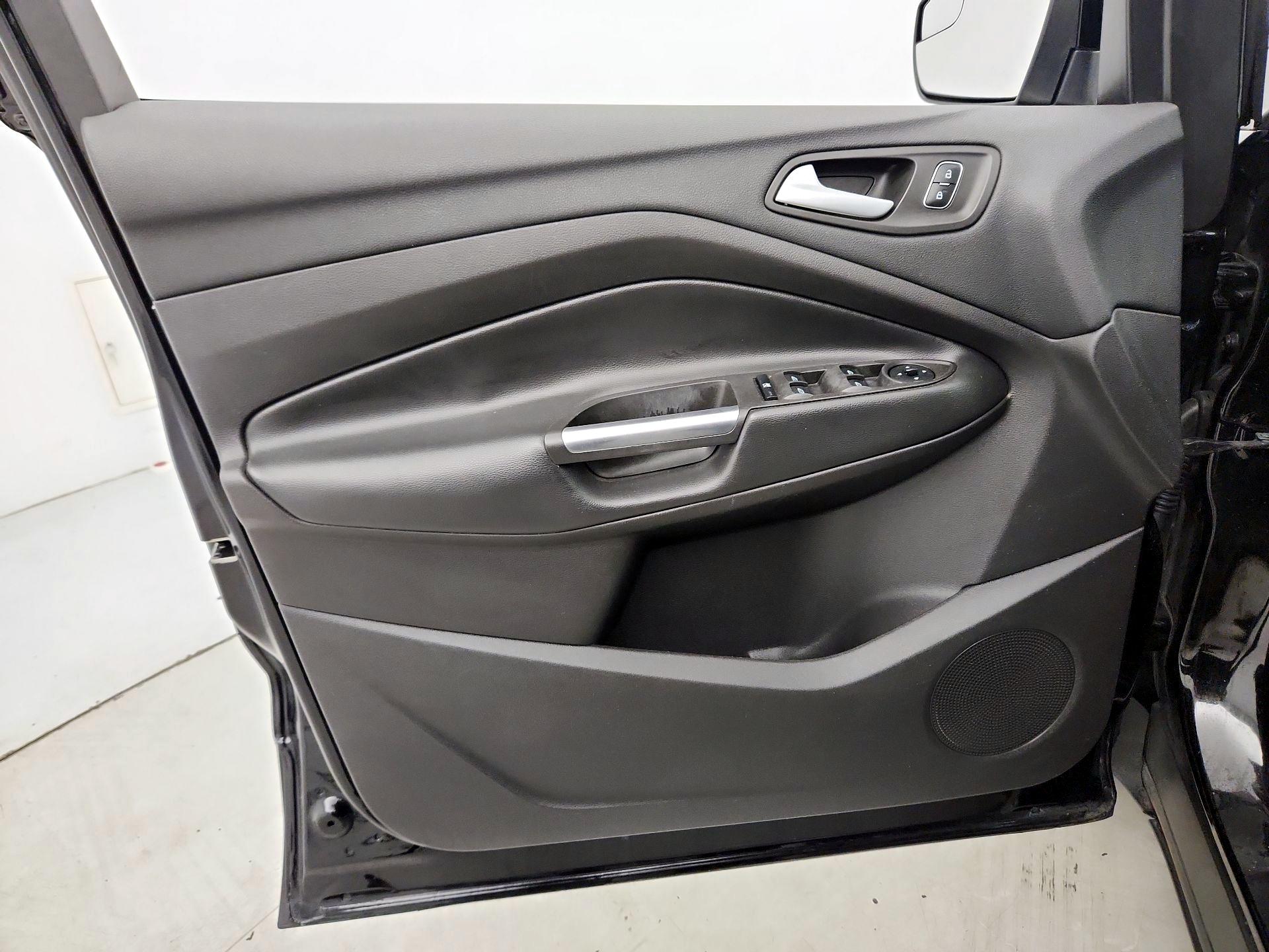 Thumbnail: 2018 Ford Escape - 12