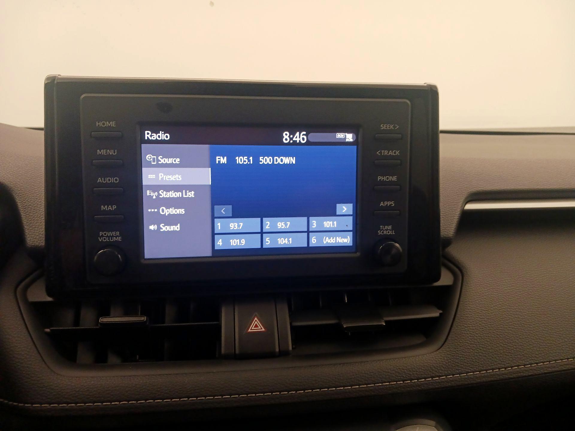 Thumbnail: 2019 Toyota RAV4 - 15