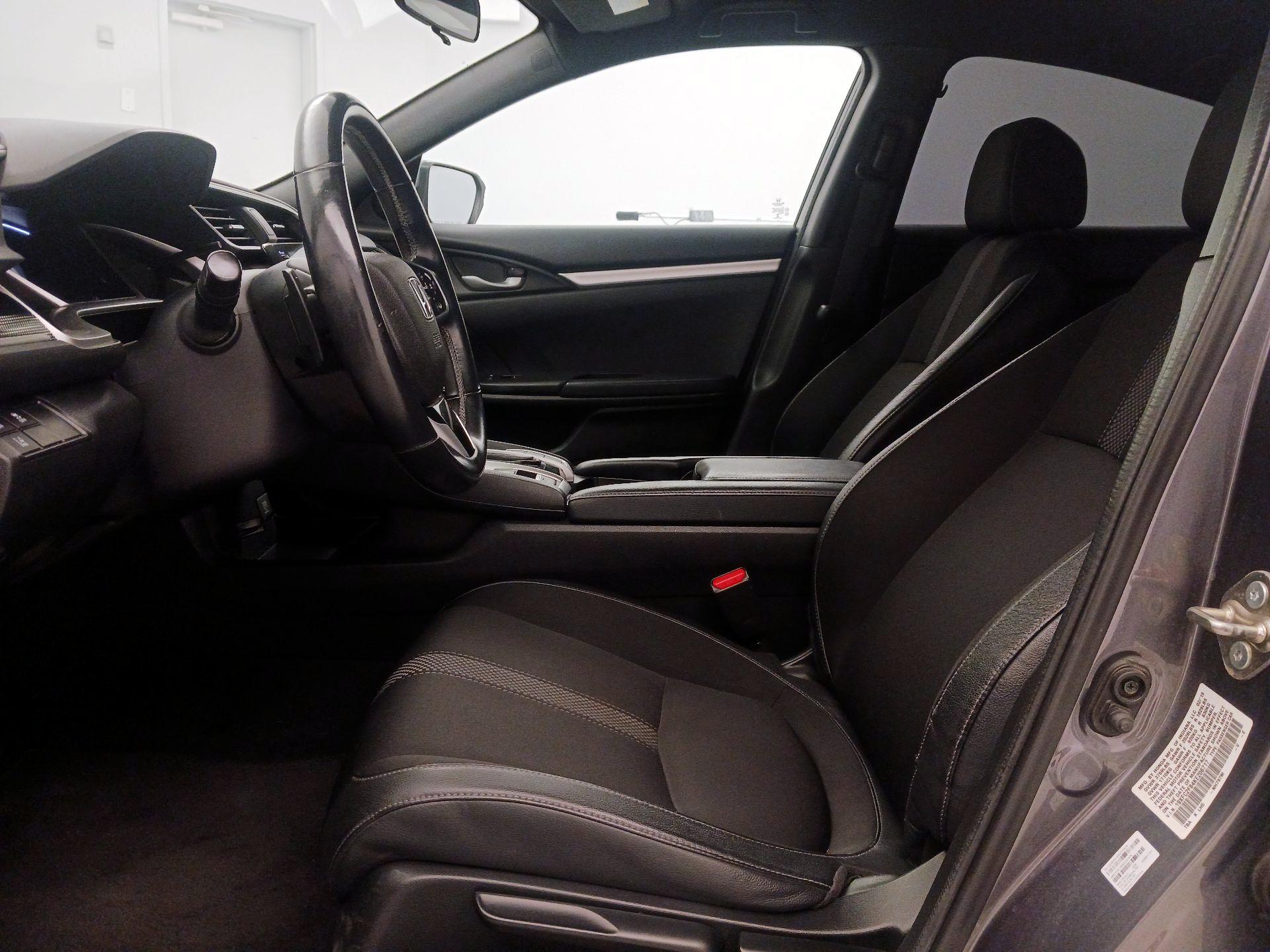 Thumbnail: 2019 Honda Civic - 11