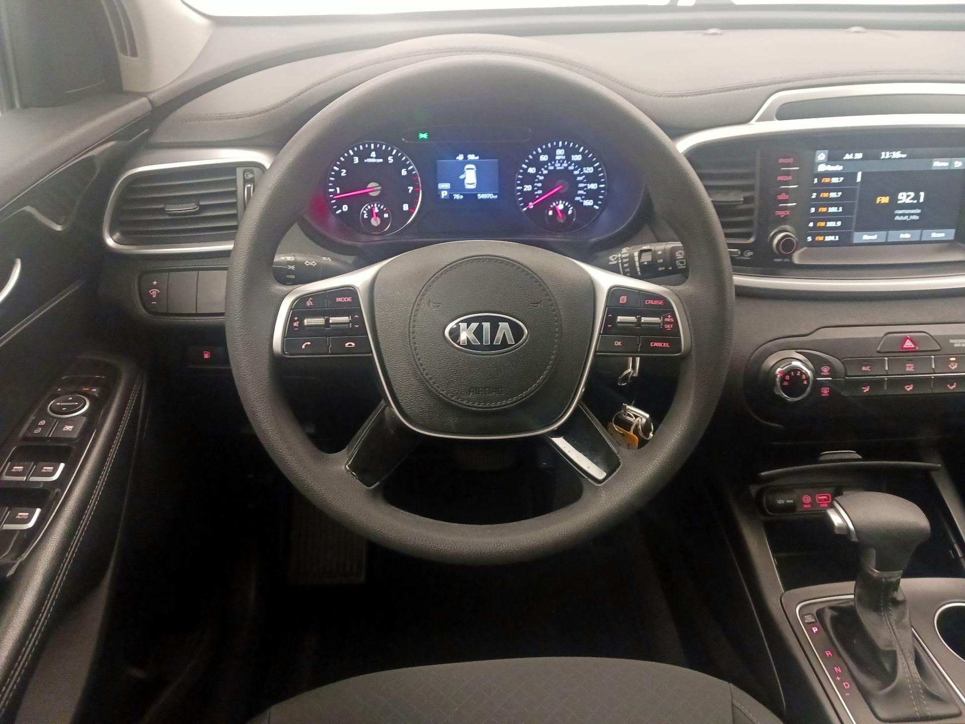 Thumbnail: 2020 Kia Sorento - 10
