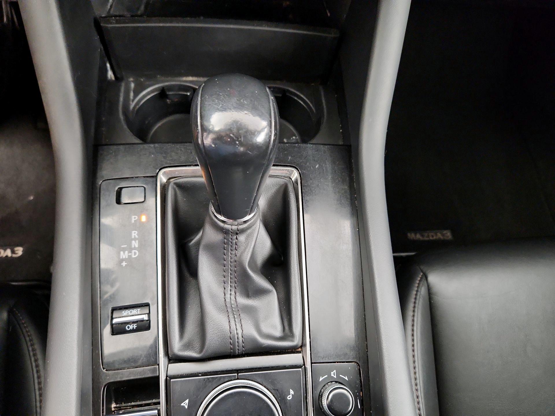 Thumbnail: 2019 Mazda Mazda3 - 17
