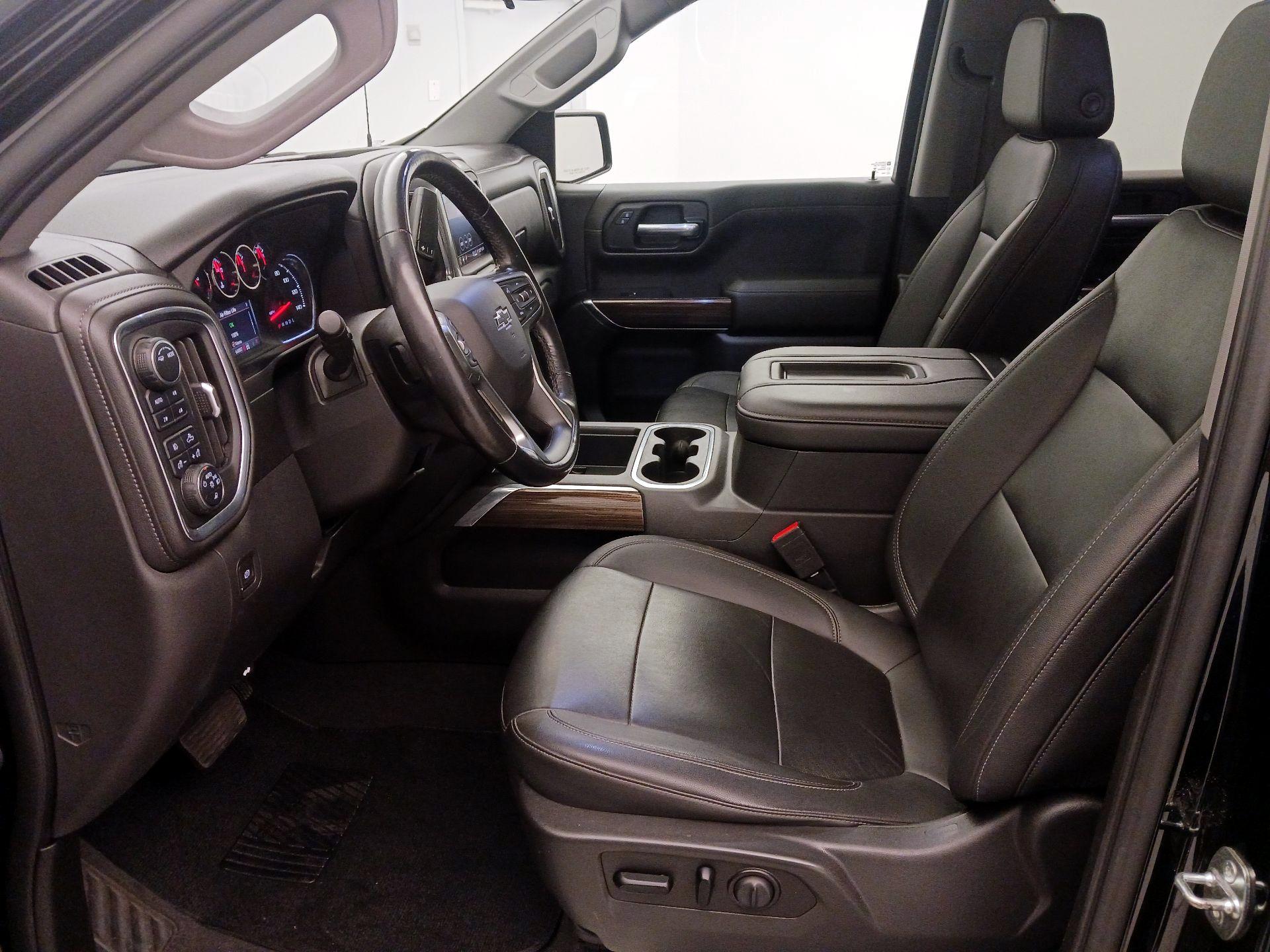 Thumbnail: 2021 Chevrolet Silverado 1500 - 11