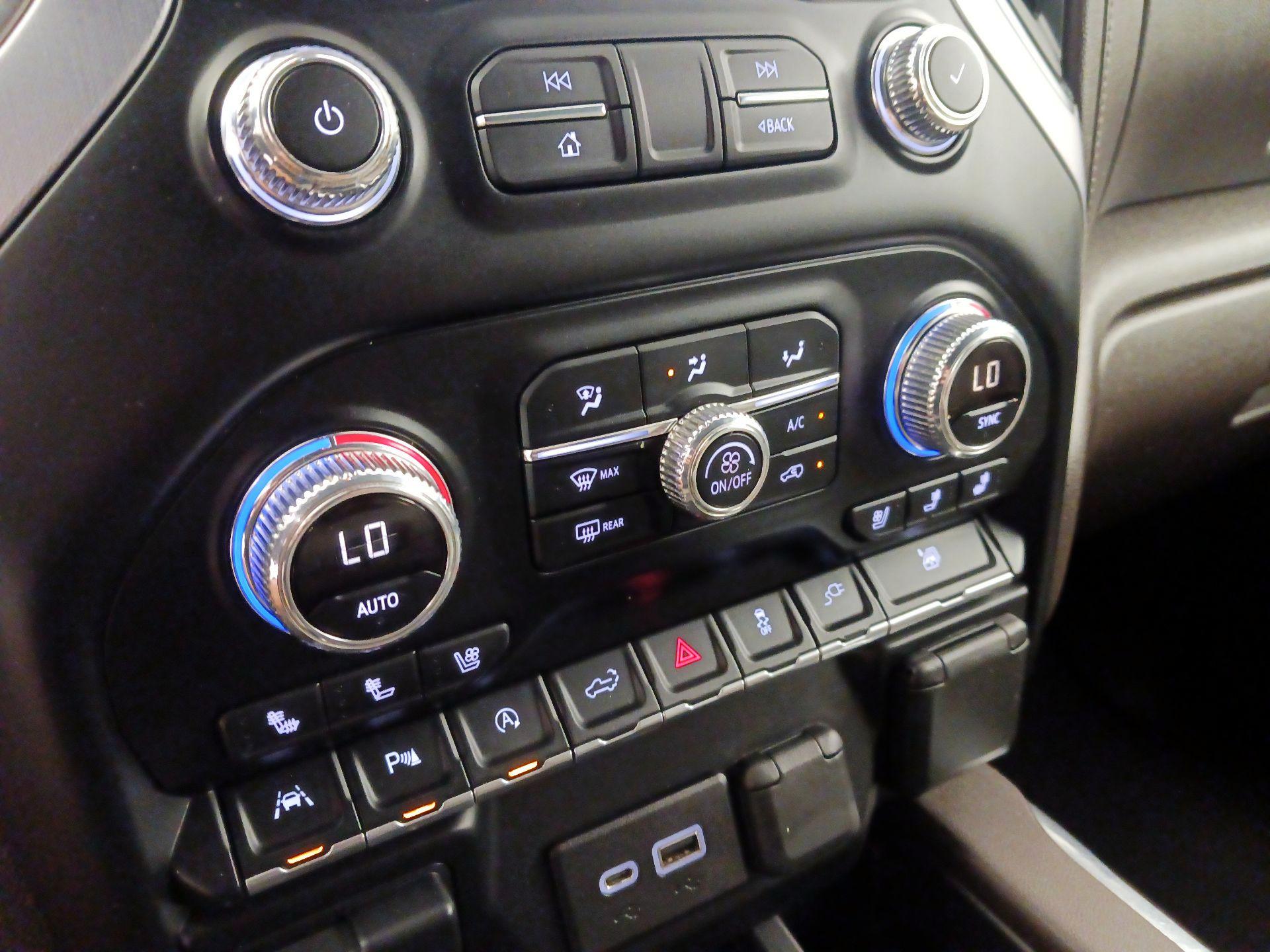 Thumbnail: 2019 GMC Sierra 1500 - 17