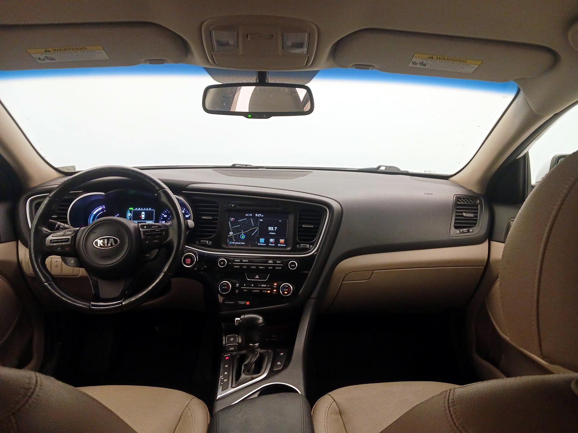Thumbnail: 2015 Kia Optima - 9