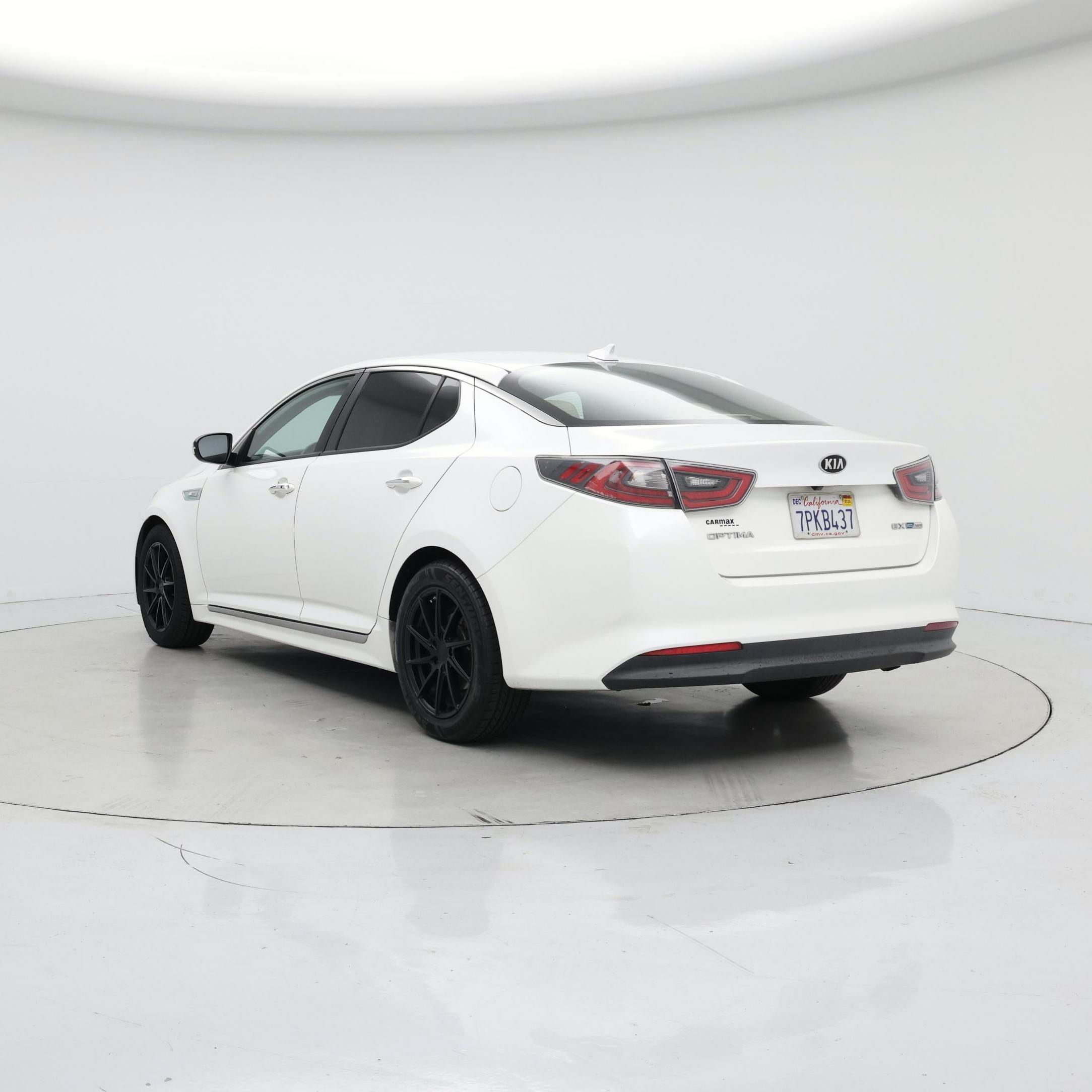 Thumbnail: 2015 Kia Optima - 2