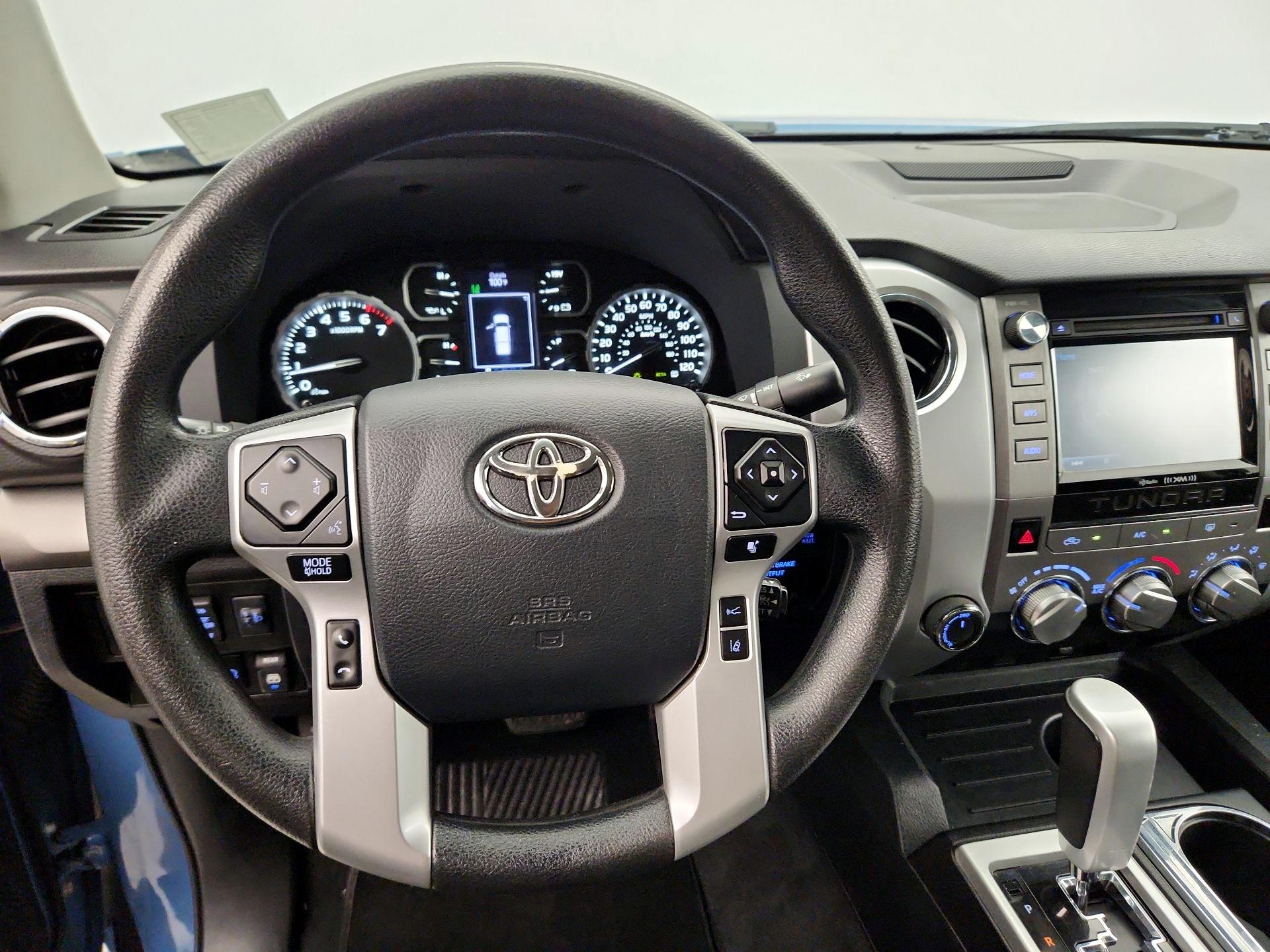 Thumbnail: 2019 Toyota Tundra - 10